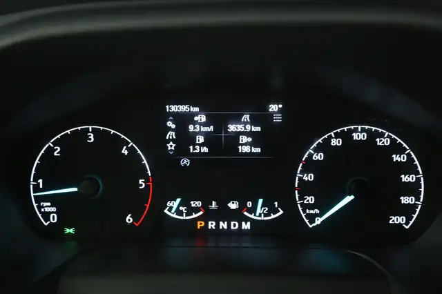 Ford Transit view 12