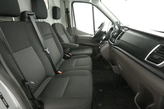 Ford Transit view 10