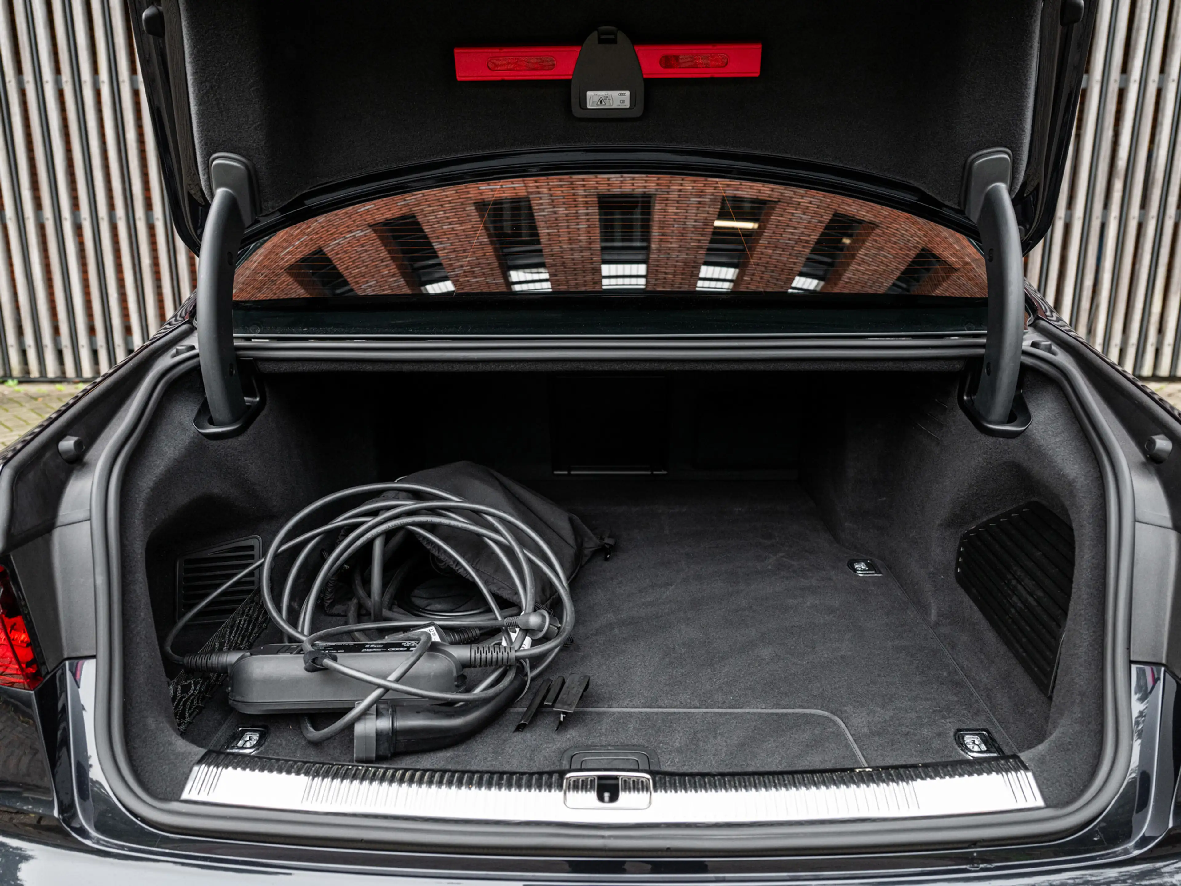 Audi A8 60 TFSIe Quattro Pro Line+ |NL-AUTO|Panorama|S-Lin — photo 37