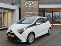 Toyota Aygo 1.0 VVT-i x-play AUTOMAAT AIRCO CAMERA BLUETOOTH H Blanc - thumbnail 1