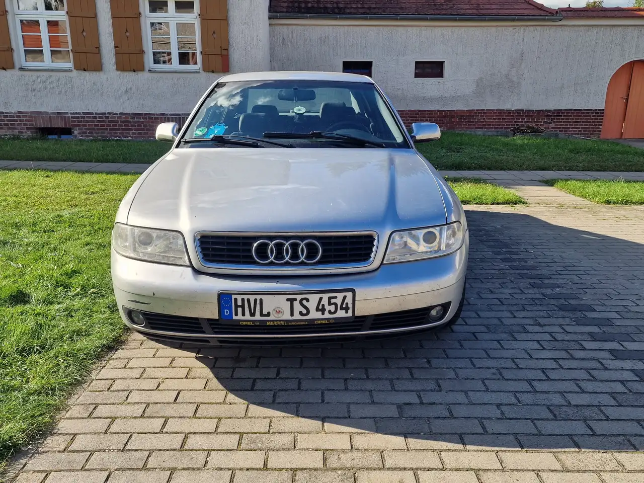 Audi A4 B5 2,4l V6, foto 3