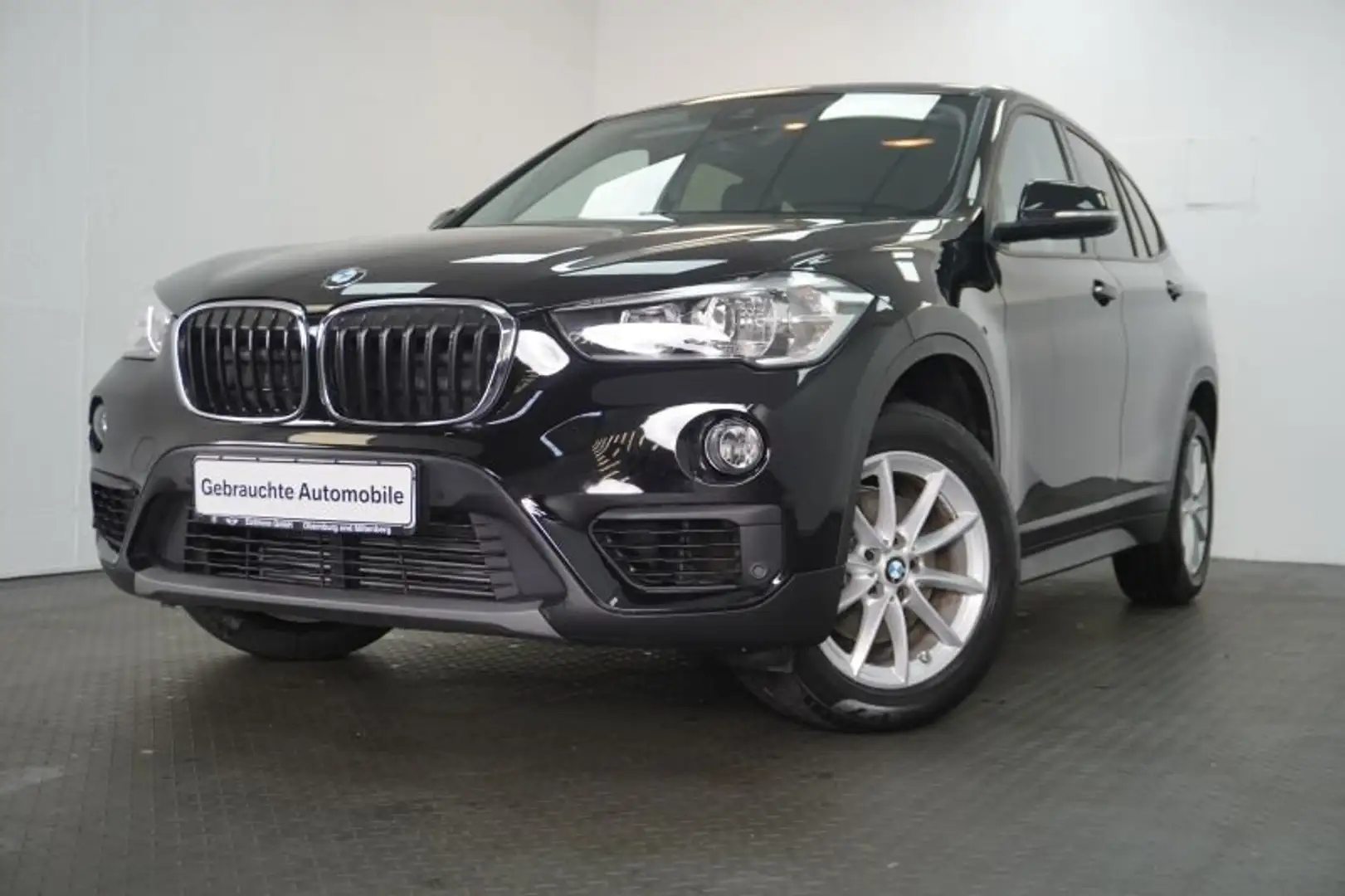BMW X1 sDrive18i *ADVANTAGE-PAKET*WENIG KM* Noir - 2