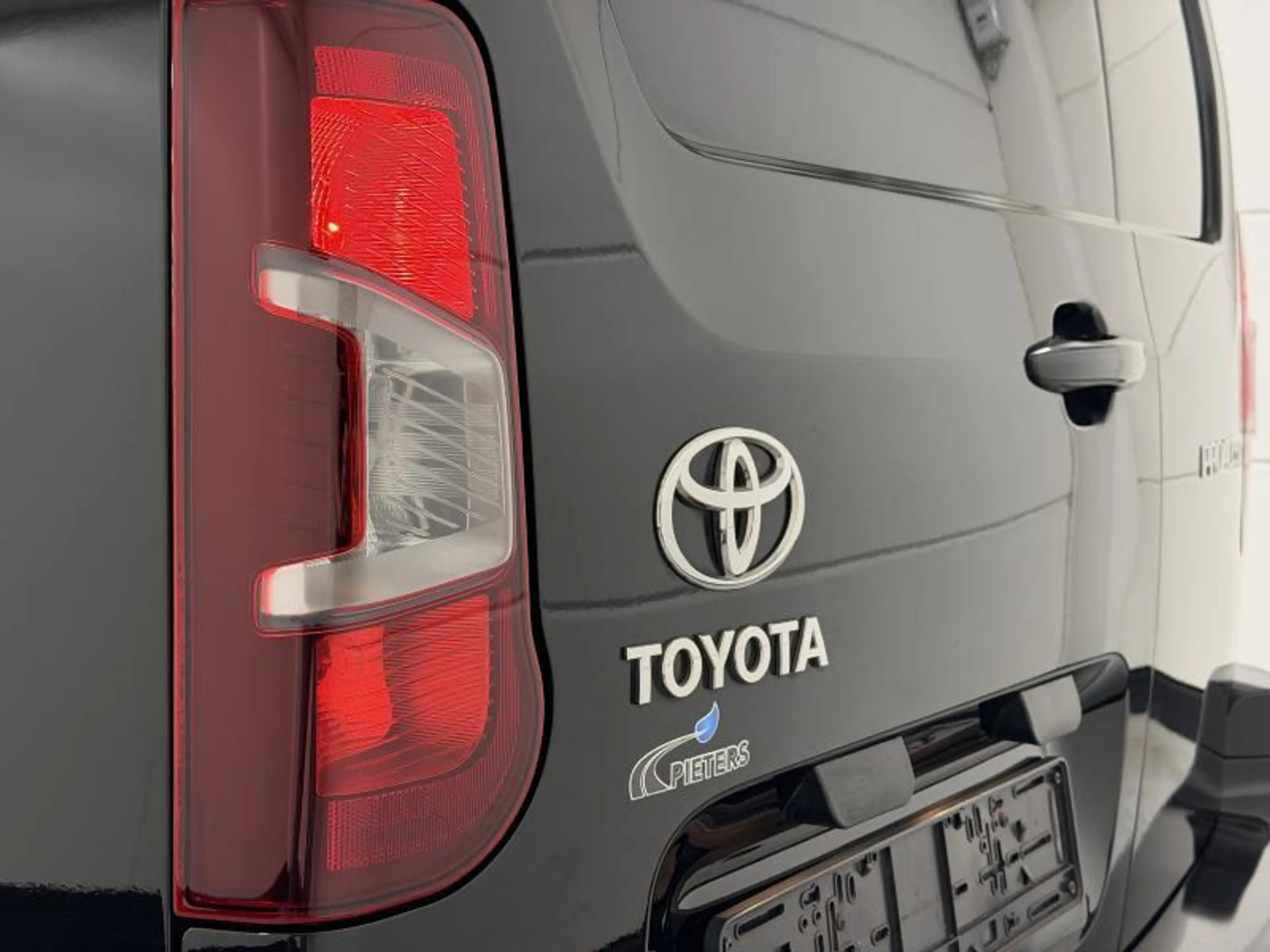 Toyota Proace City LWB Comfort + Tech Pack + Automaat — photo 6