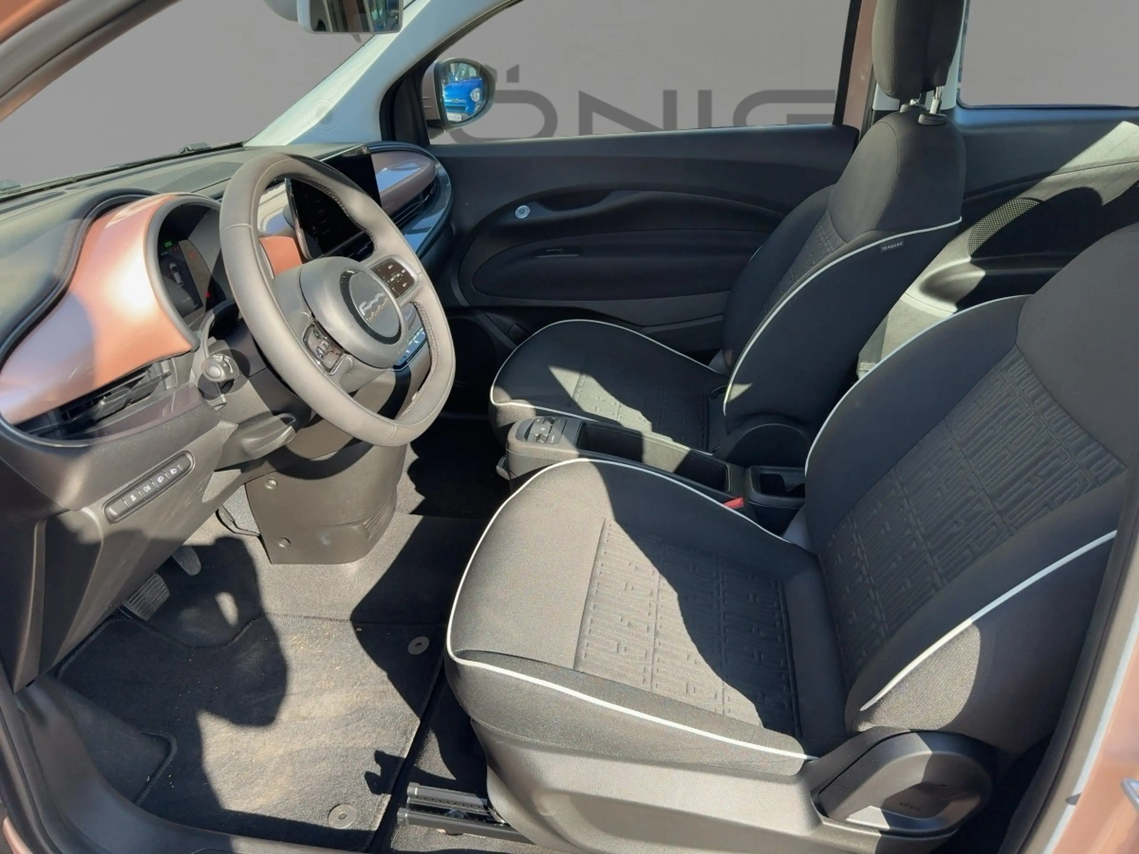 Fiat 500e Elektro 42 kWh  Klimaautomatik*Carplay — photo 7