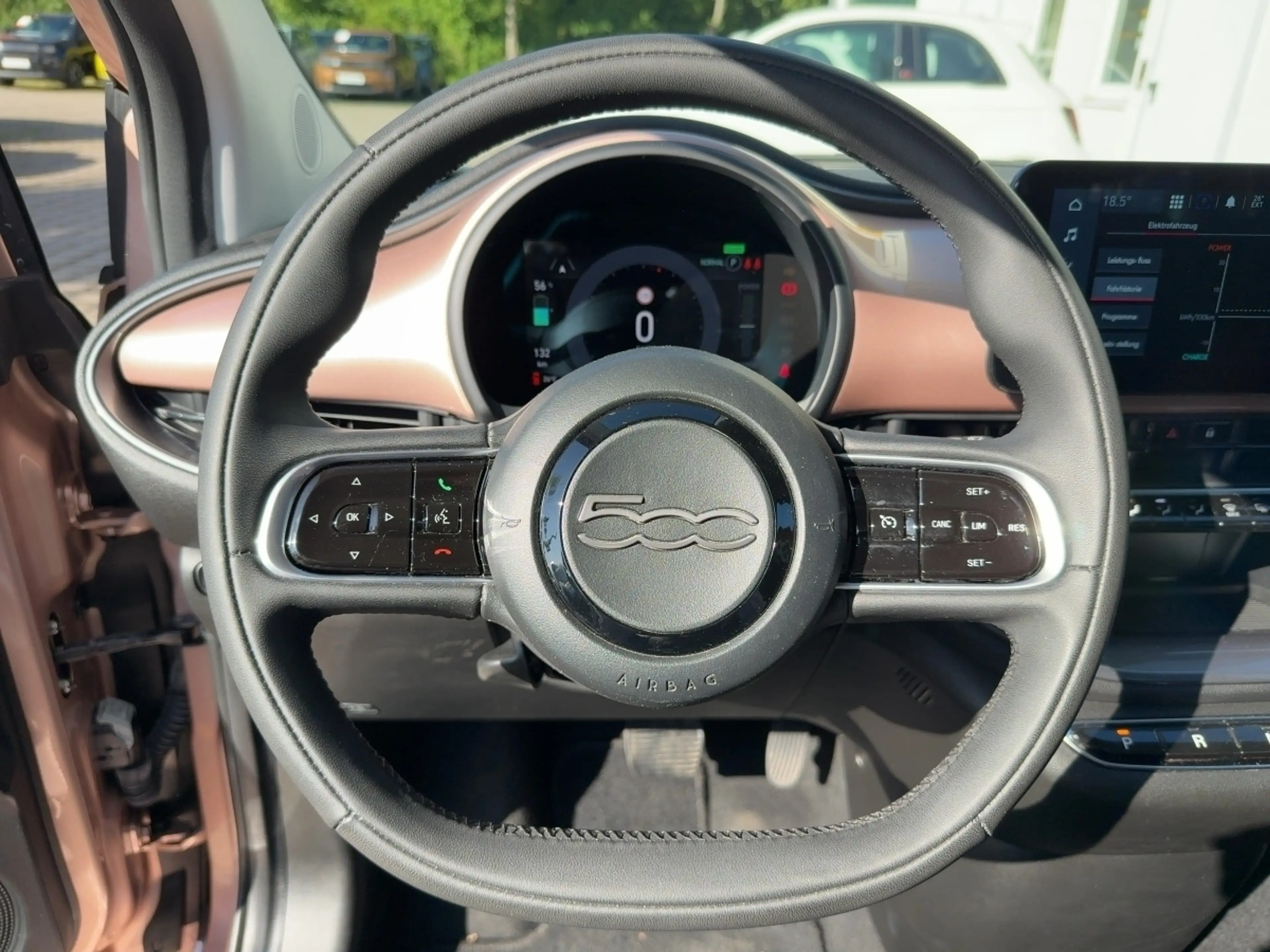 Fiat 500e Elektro 42 kWh  Klimaautomatik*Carplay — photo 10