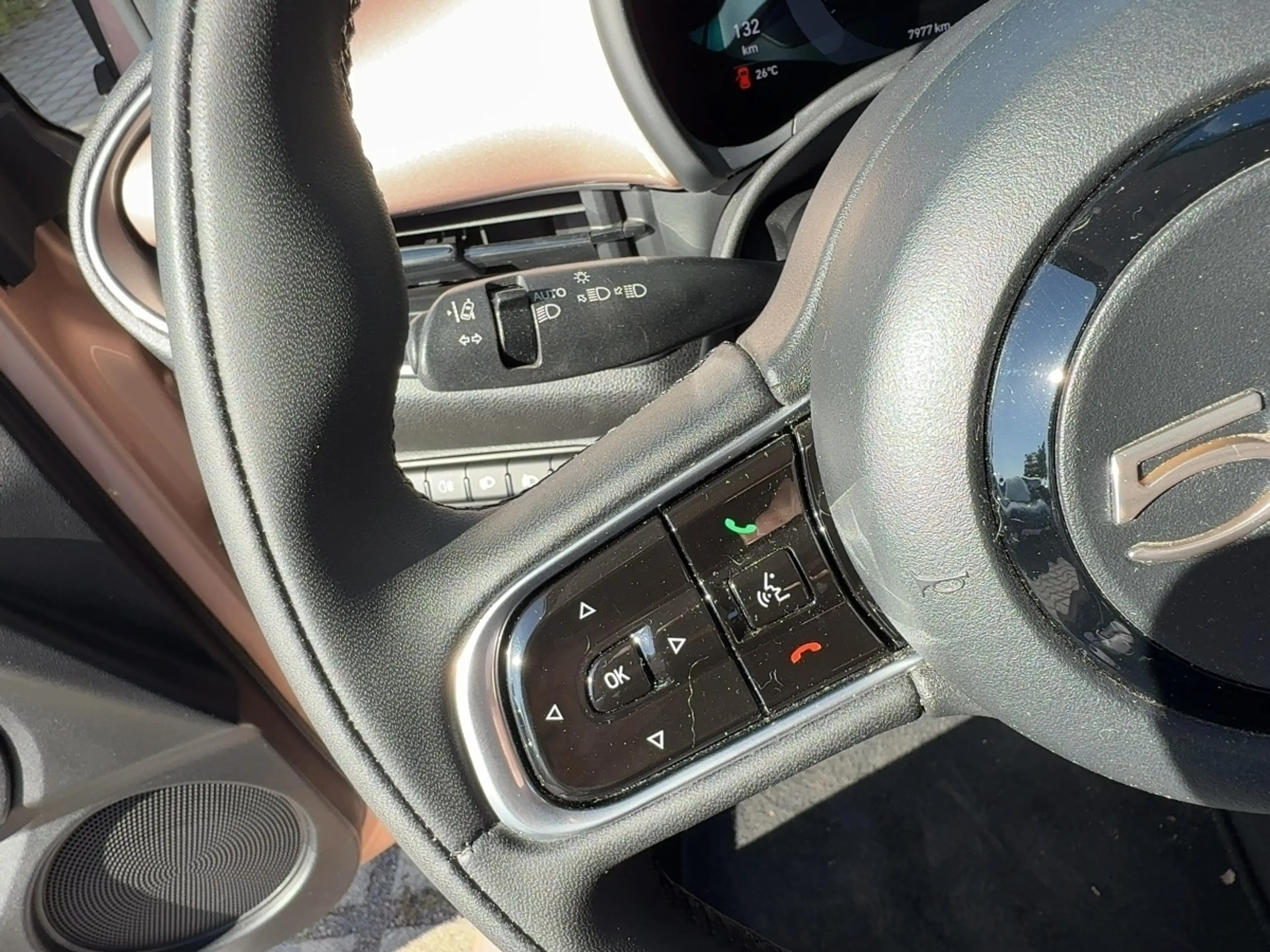Fiat 500e Elektro 42 kWh  Klimaautomatik*Carplay — photo 15