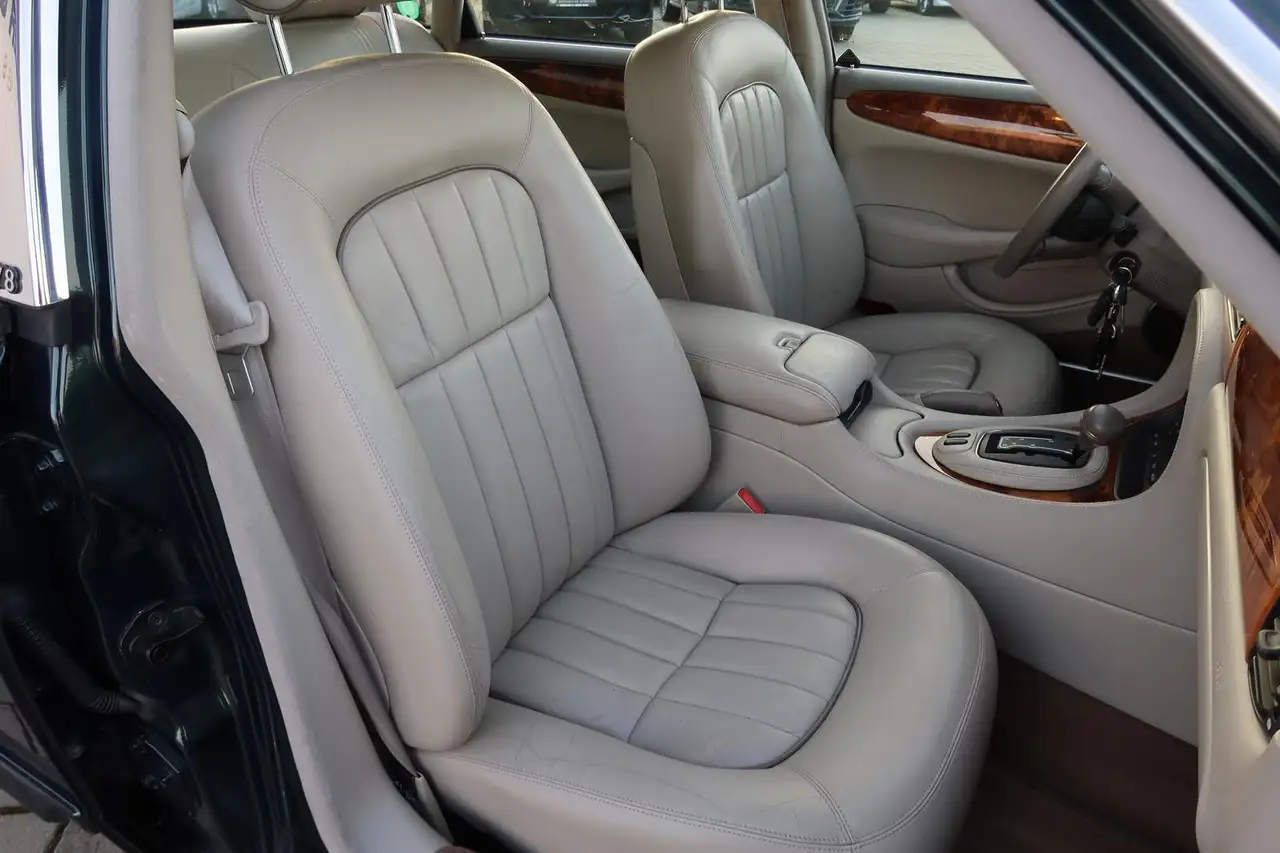 Jaguar XJ 4.0 Sovereign# SEHR GEPFLEGT#, foto 12