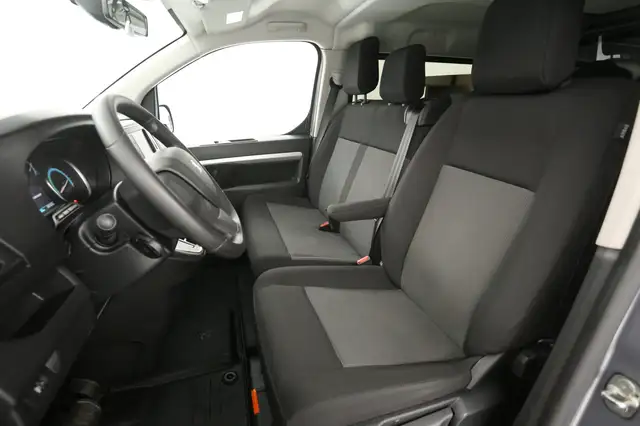 Opel Vivaro-E view 12