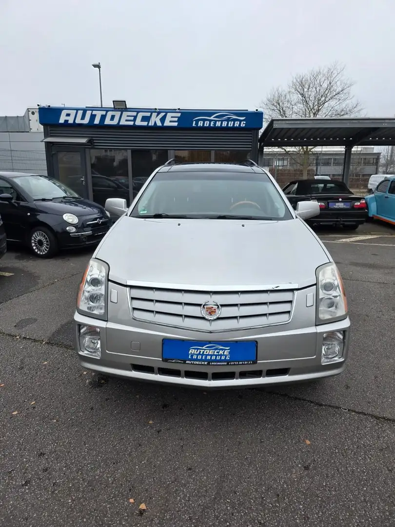 Cadillac SRX 3.6 V6 4WD Sport Luxury Autom. Silber - 2