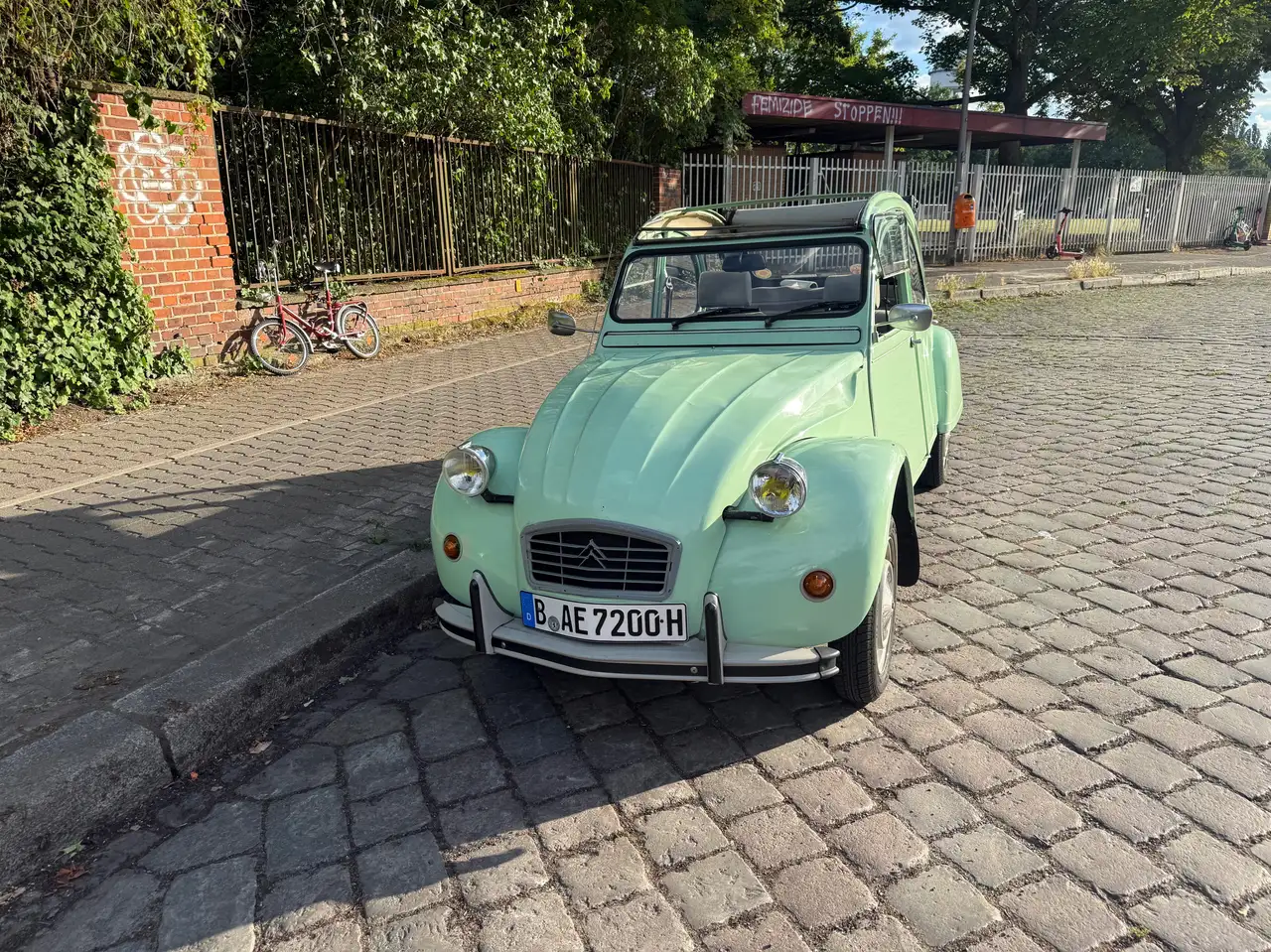 Citroen 2CV6, foto 1