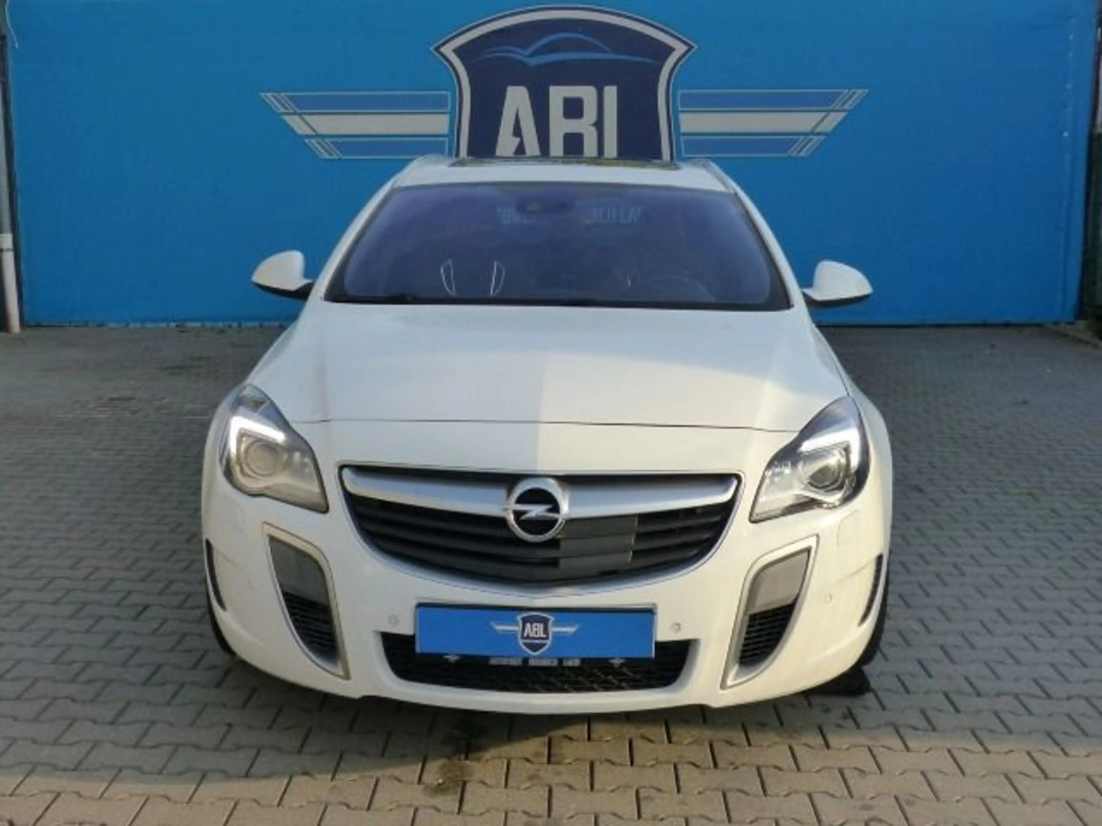 Opel Insignia INSIGNIA .A-SPORTS.TOURER.OPC.4x4.KAMERA.NAVI.KL — photo 2