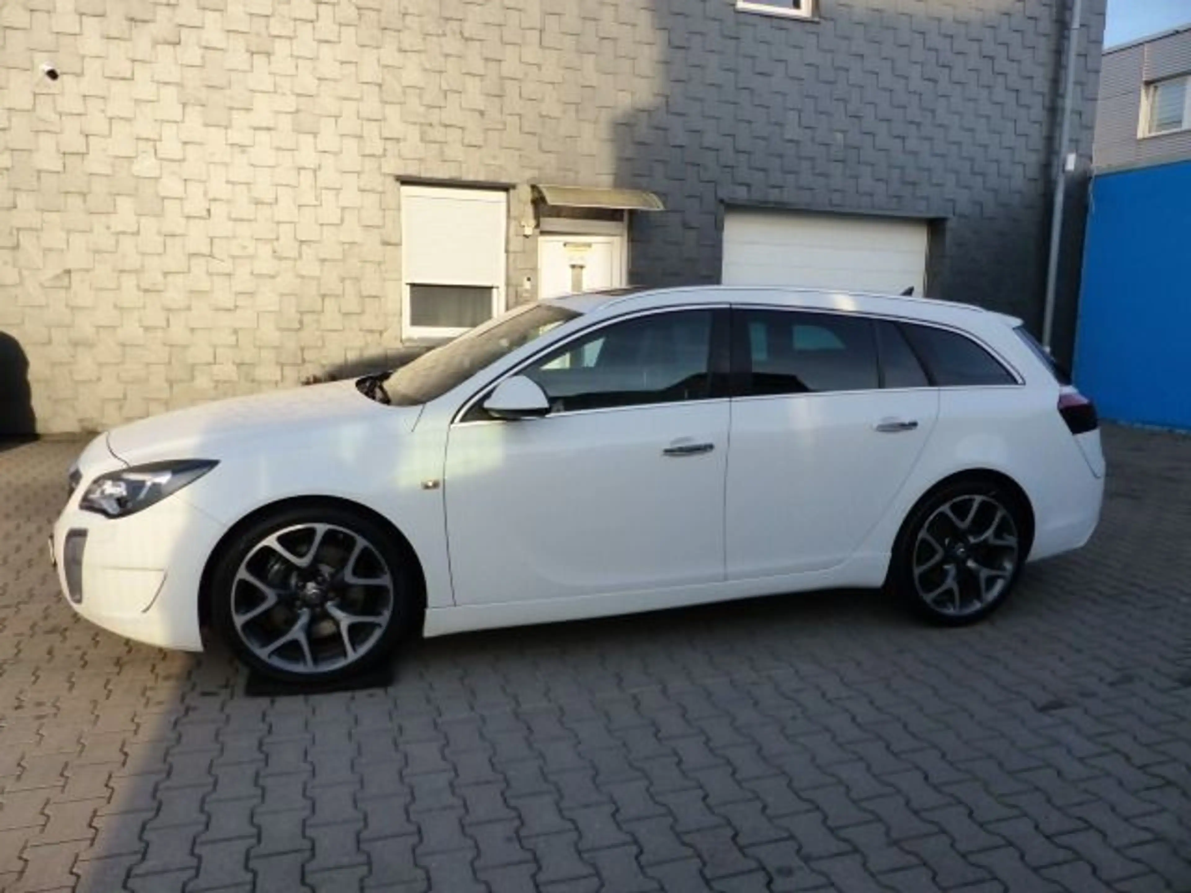 Opel Insignia INSIGNIA .A-SPORTS.TOURER.OPC.4x4.KAMERA.NAVI.KL — photo 6
