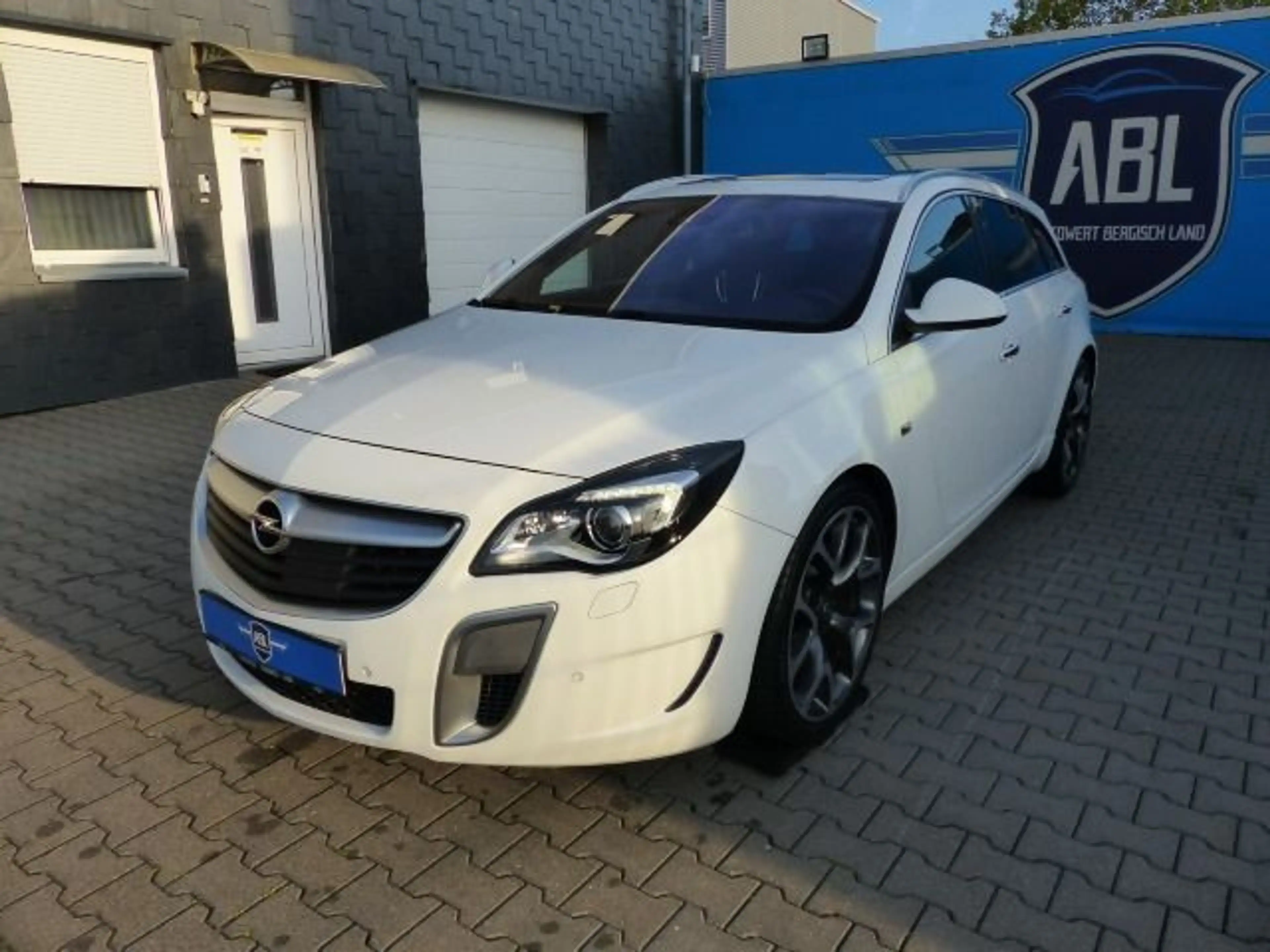 Opel Insignia INSIGNIA .A-SPORTS.TOURER.OPC.4x4.KAMERA.NAVI.KL — photo 5