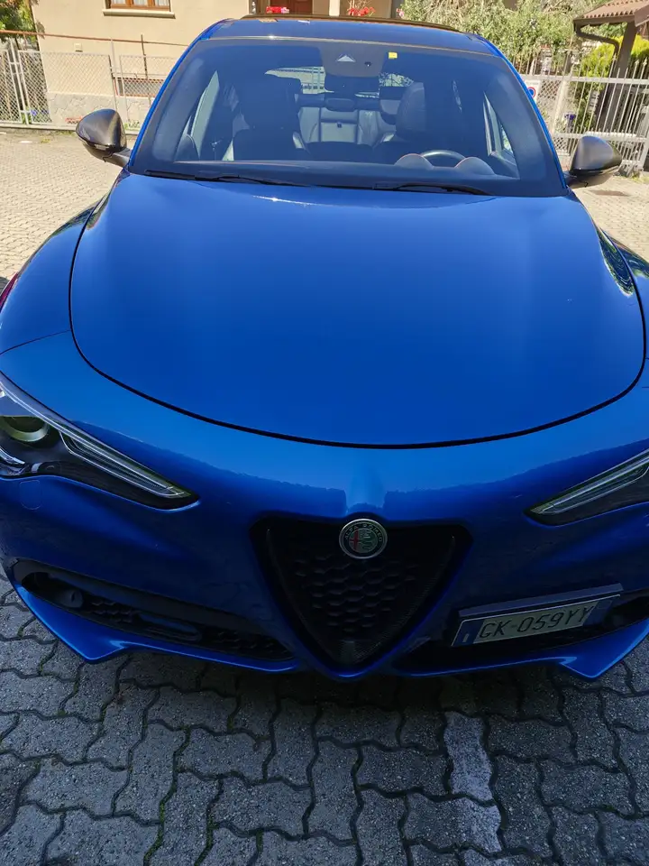 Alfa Romeo Stelvio 2022 — фото 8