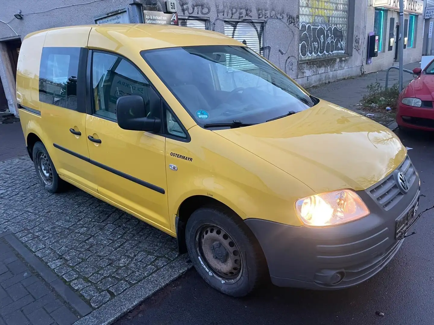 Volkswagen Caddy Kasten PDC TÜV BIS 10/2026 Gelb - 2