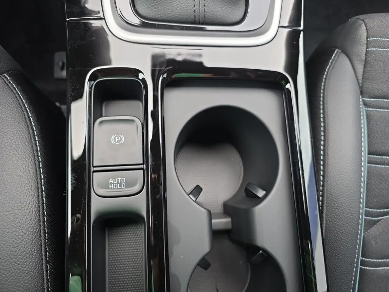 Kia X Ceed 1.6 T-GDI 150PS DCT7 18*Alu/ACC/LED/Navi/Keyless, миниатюра 24
