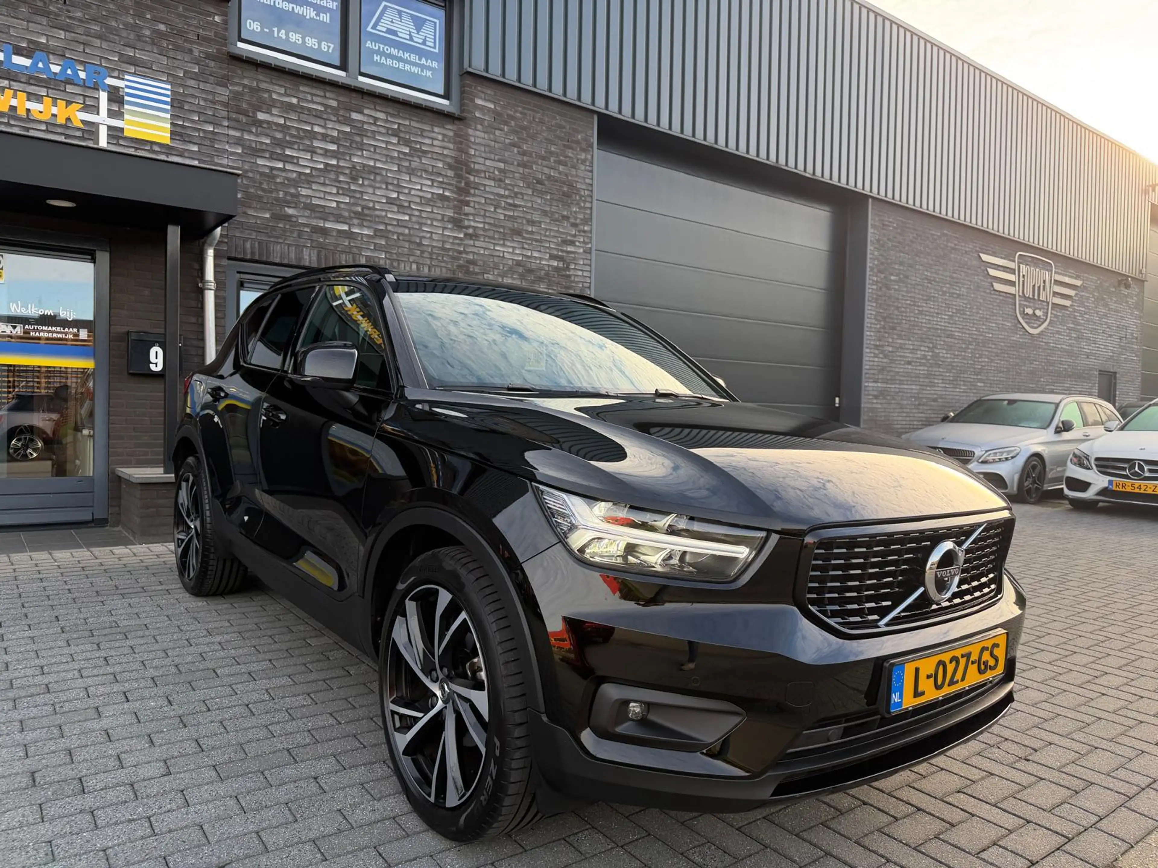 Volvo XC40 1.5 T2 R-Design | 1E EIGENAAR | 3/6/12MND GARANTIE — photo 3
