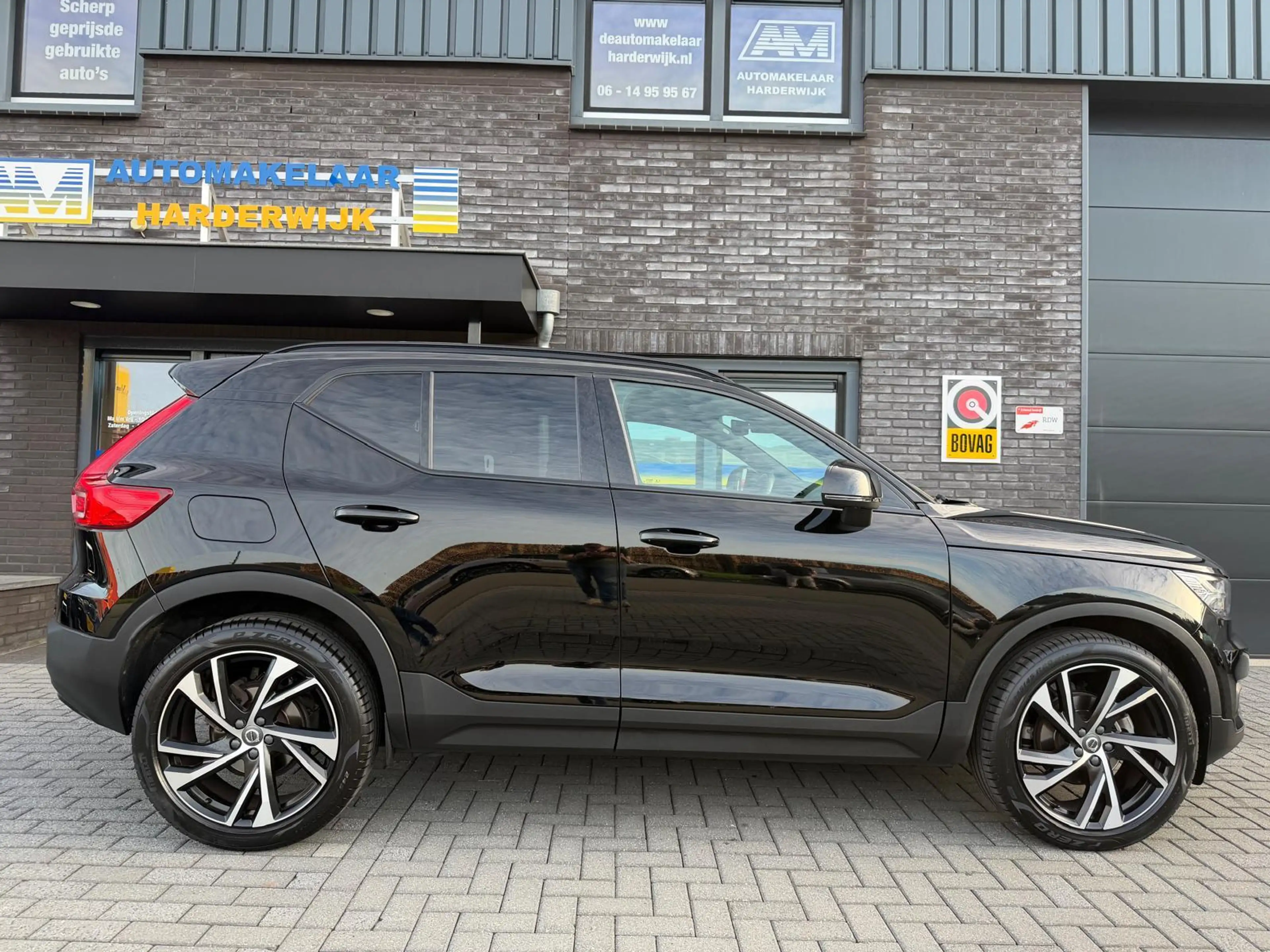 Volvo XC40 1.5 T2 R-Design | 1E EIGENAAR | 3/6/12MND GARANTIE — photo 4
