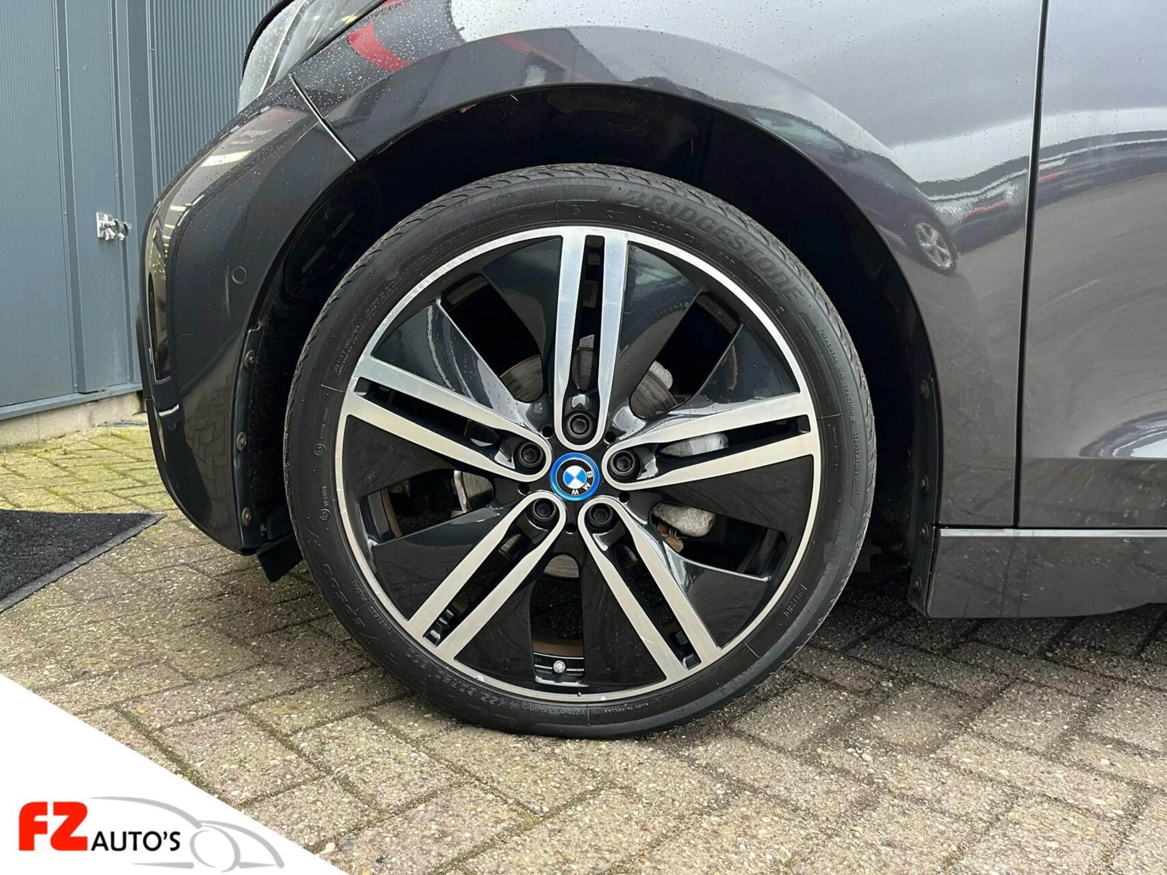 BMW i3 Basis Comfort 22 kWh — photo 8