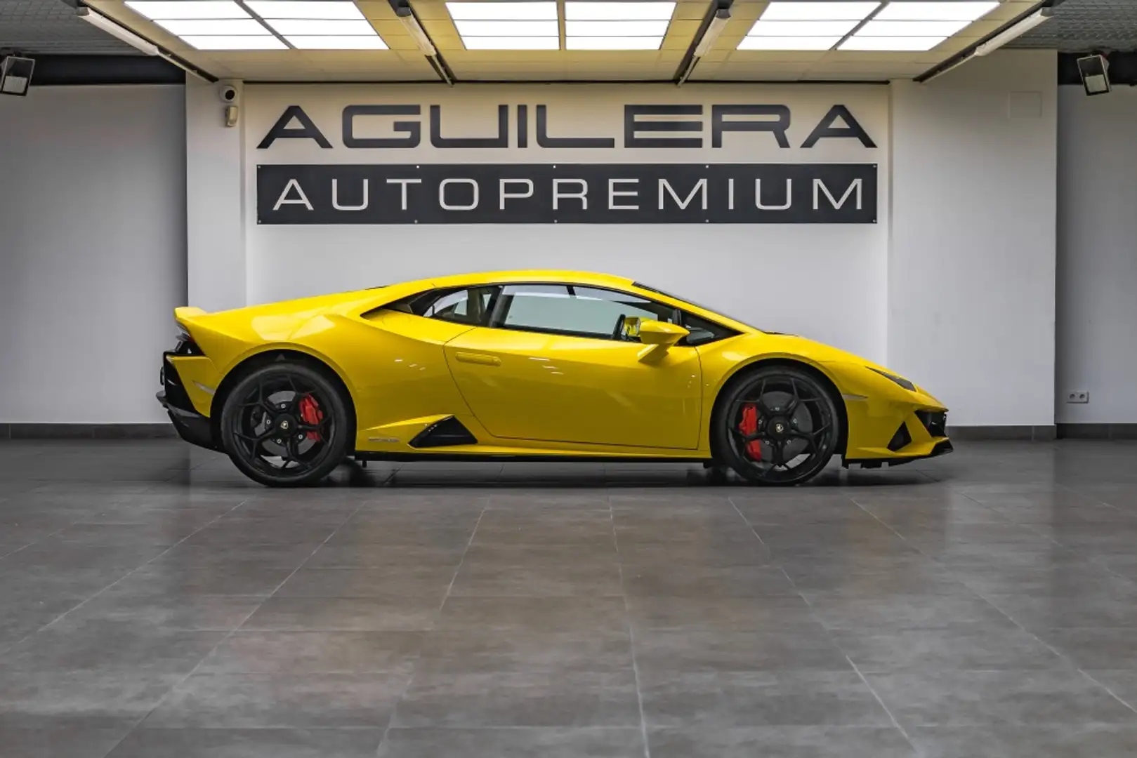 Lamborghini Huracán EVO Amarillo - 2