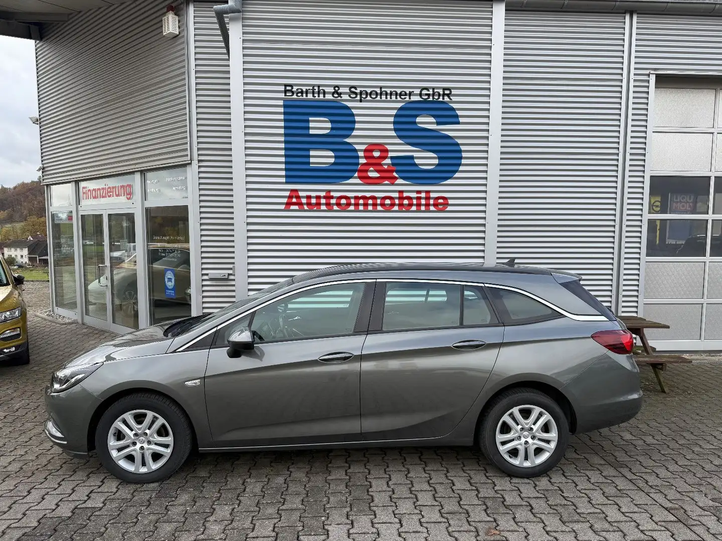Opel Astra K Sports Tourer Edition Grau - 2