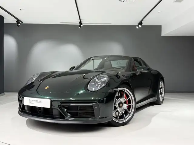 Porsche 992 Targa 4 GTS PDK