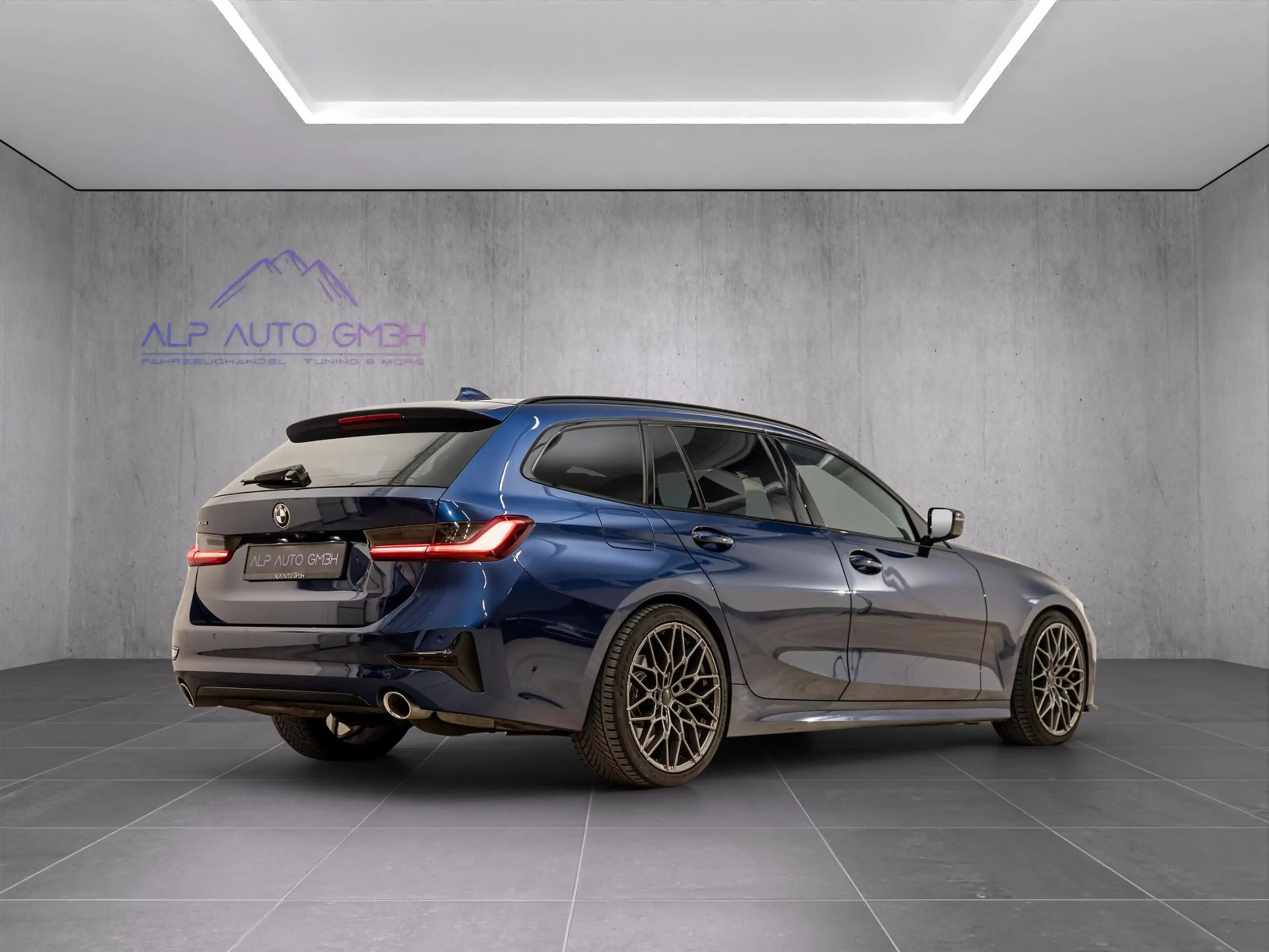 BMW 320 d xDrive Sport Line SHADOW/LED/KAM./AMBIENTE — photo 7