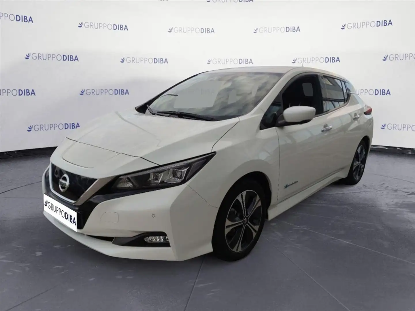 Nissan Leaf II 2018 Business 40kWh 150cv Bianco - 1