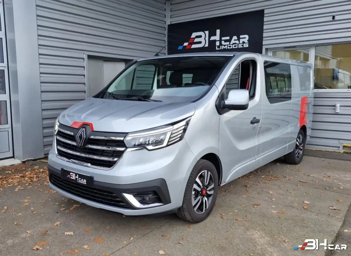 Renault Trafic COMBI 2.0 DCI 170 L2H1 EXCLUSIVE EDC Noir - 2