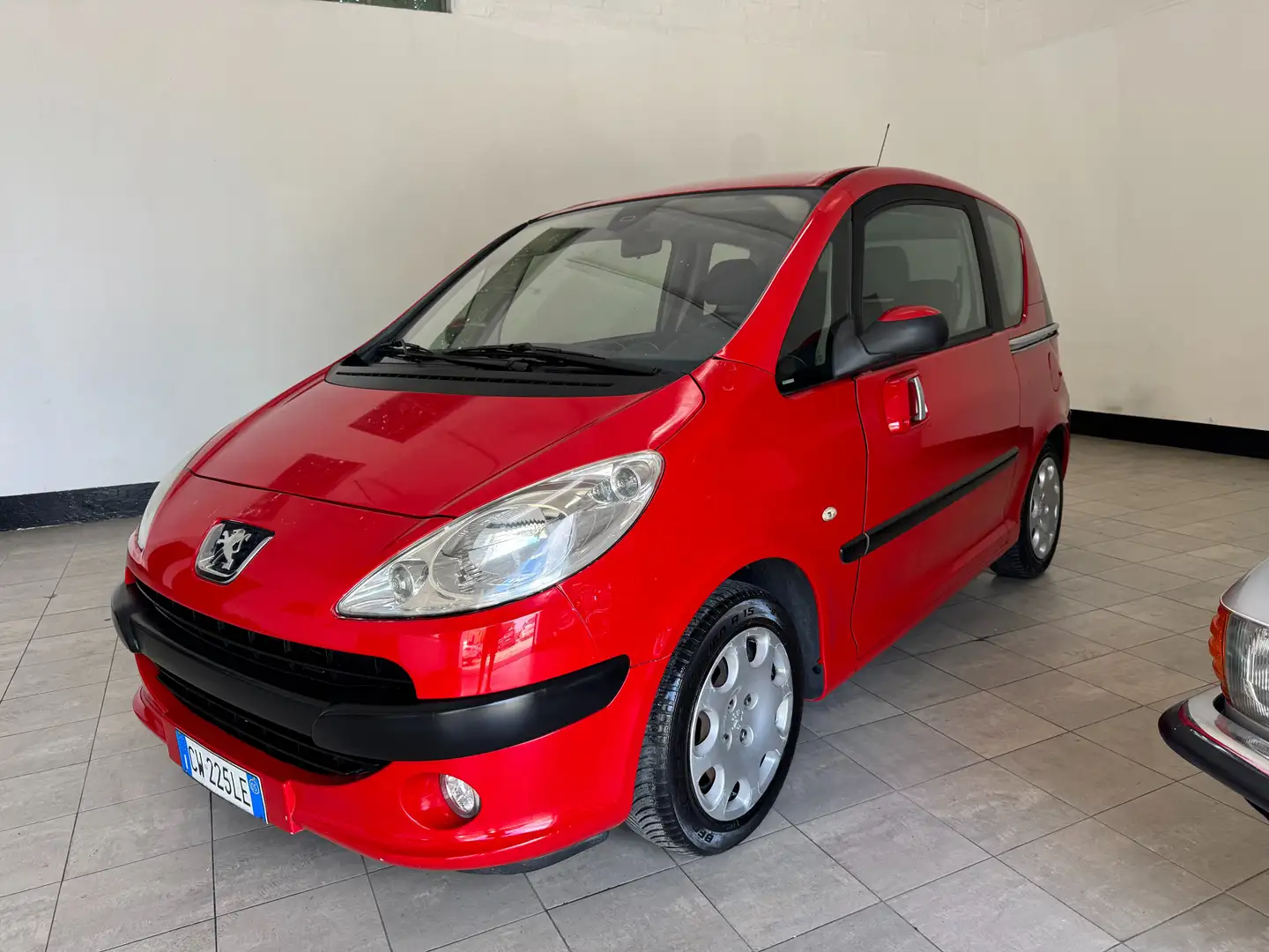 Peugeot 1007 1007 1.4 Happy Rosso - 2