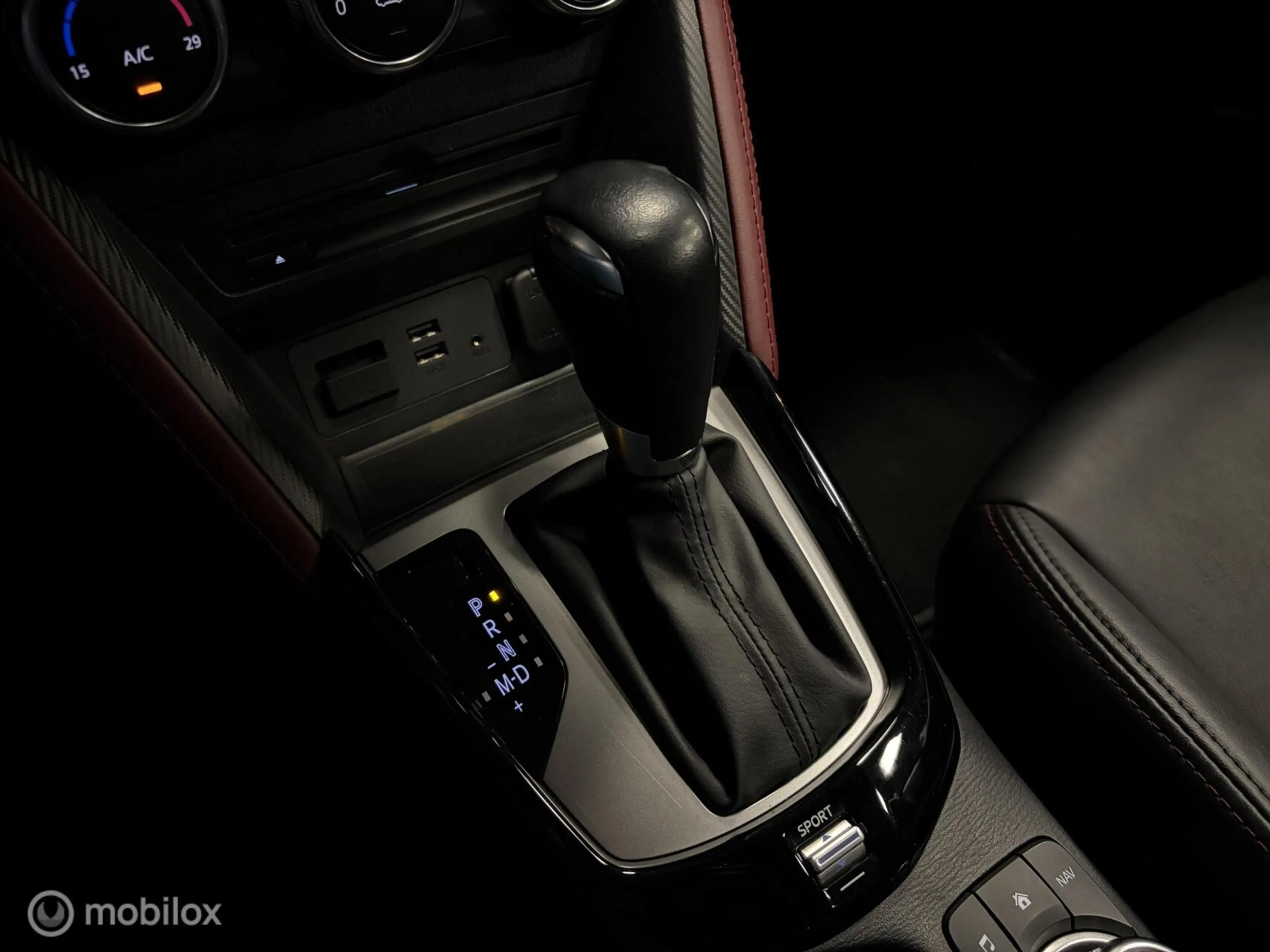 Mazda CX-3 2.0 SkyActiv-G 120 GT-M AUTOMAAT / LEDER / BOSE / — photo 12