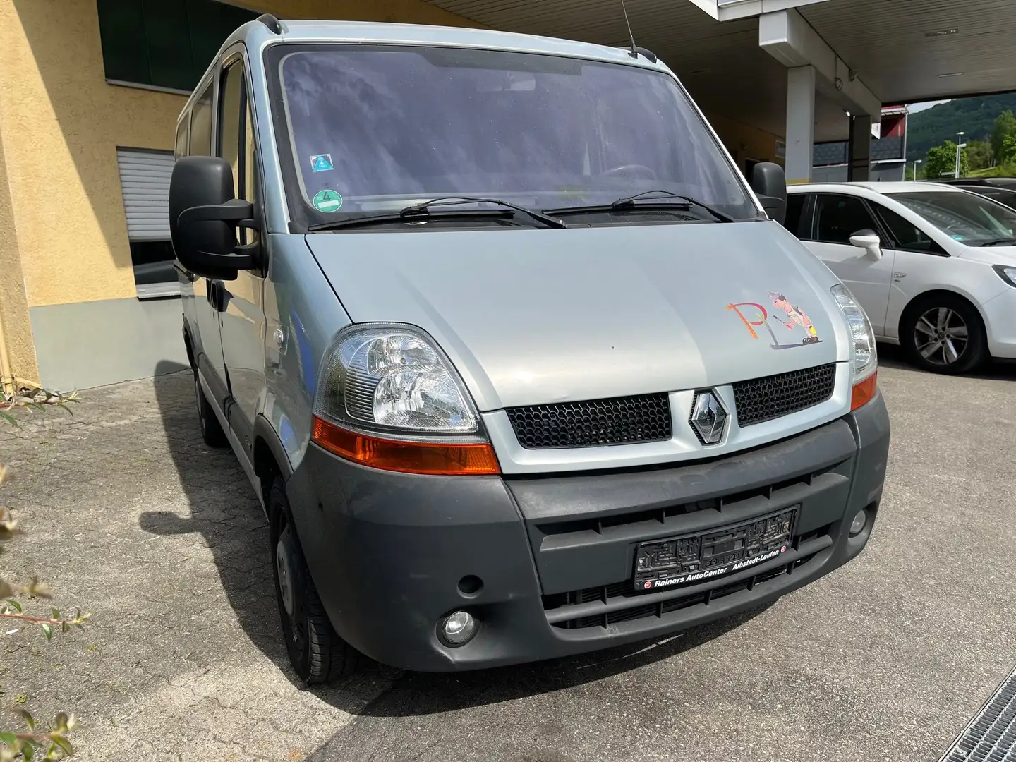 Renault Master 2.5 dCi L1H1 Komfort Argintiu - 1