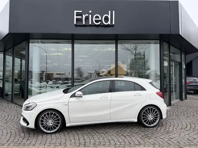 Mercedes-Benz A 45 AMG A45 AMG 4M Sport Aga, Pano, Kamera, LED, Keyless