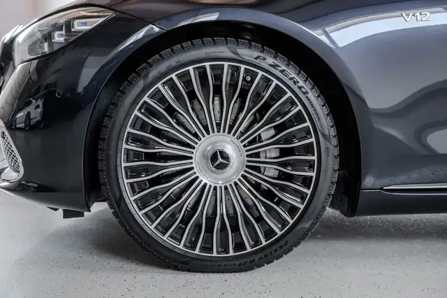 Mercedes-Benz S-Class view 7