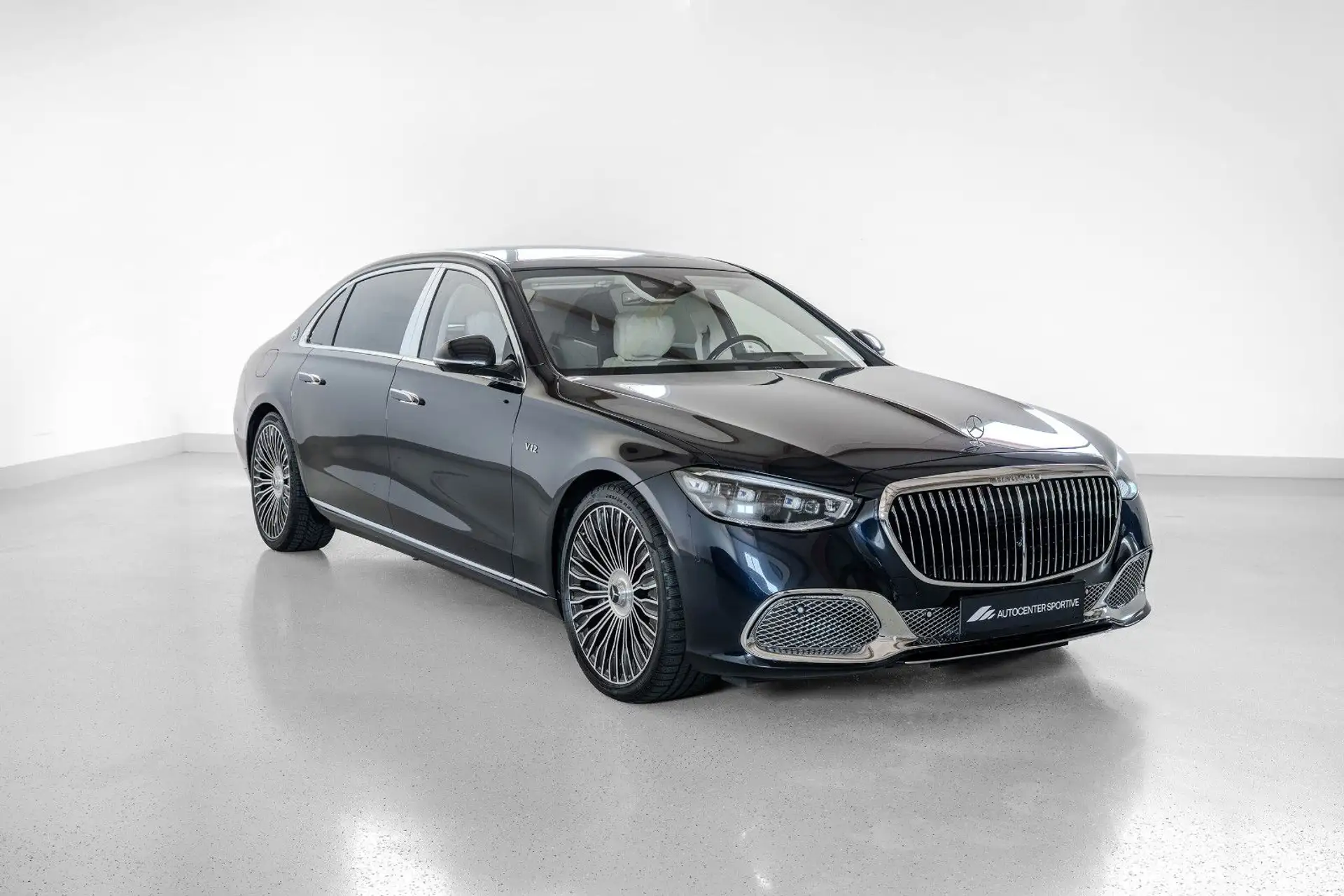 벤츠 S-클래스 S 680 2022 네이비 사진 1