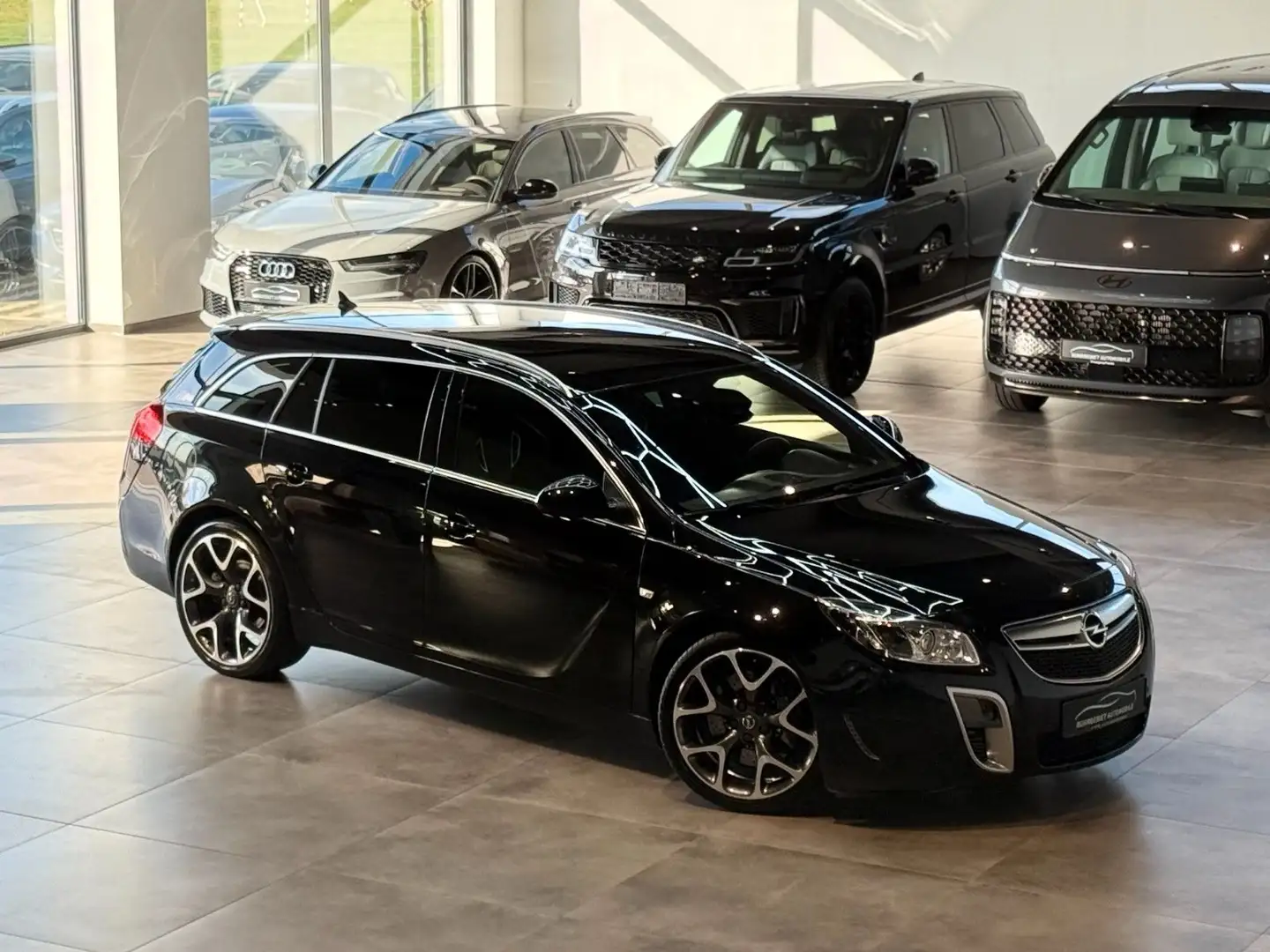 Opel Insignia A Sports Tourer OPC 4x4*Recaro*Navi* Schwarz - 1
