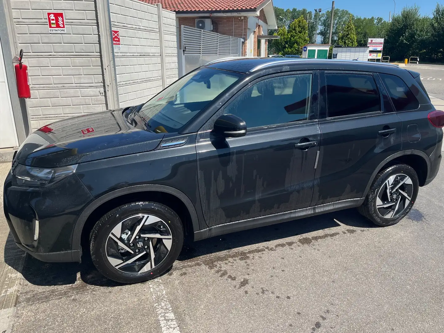 Suzuki Vitara 1.4 HYBRID TOP 4WD, NON KM ZERO, SUZUKI DAL 1986 Negro - 2