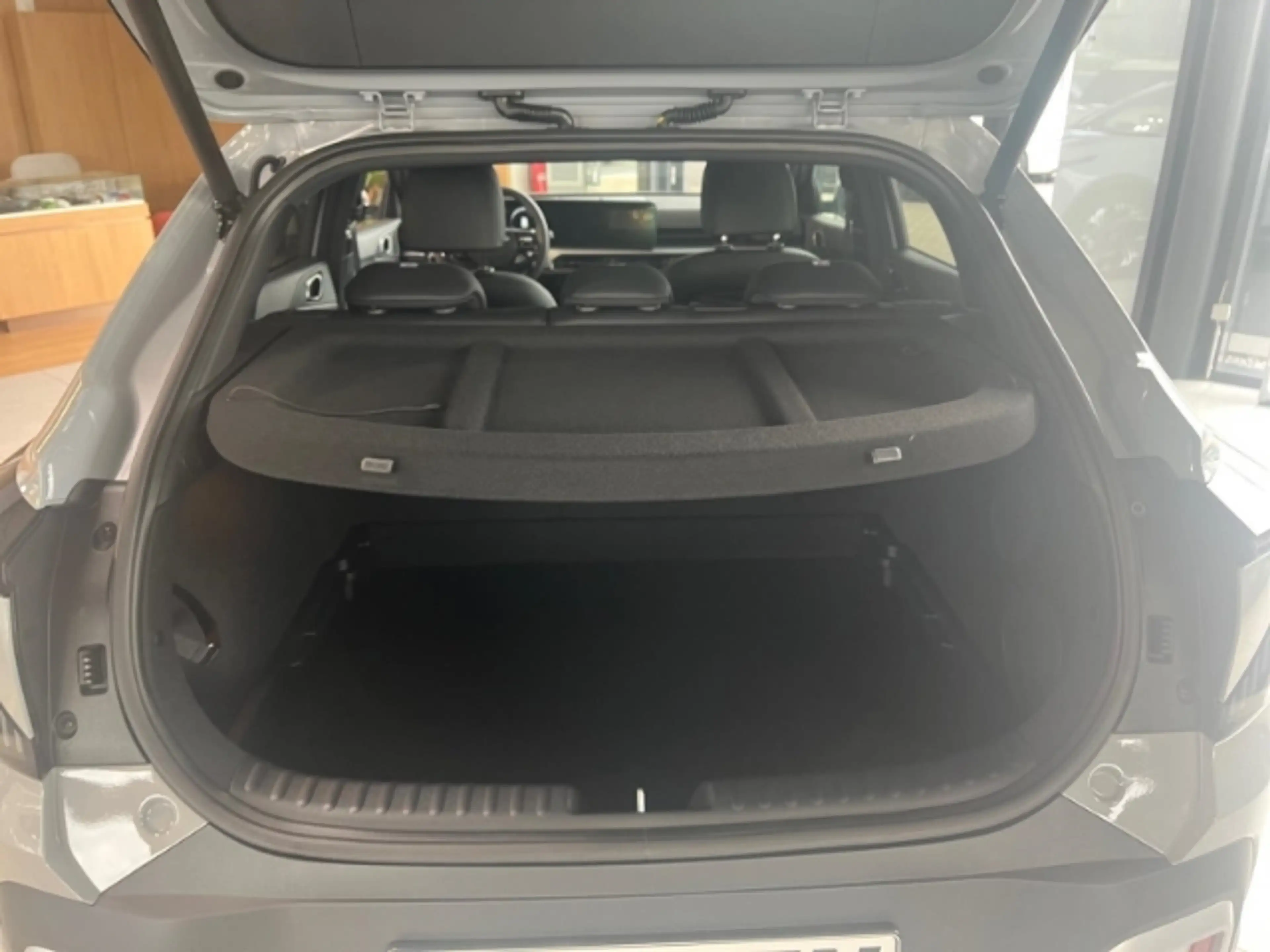 Kia XCeed Spirit 1.6T Navi,Klima,Kamera,DAB,Carplay,Tempomat — photo 12