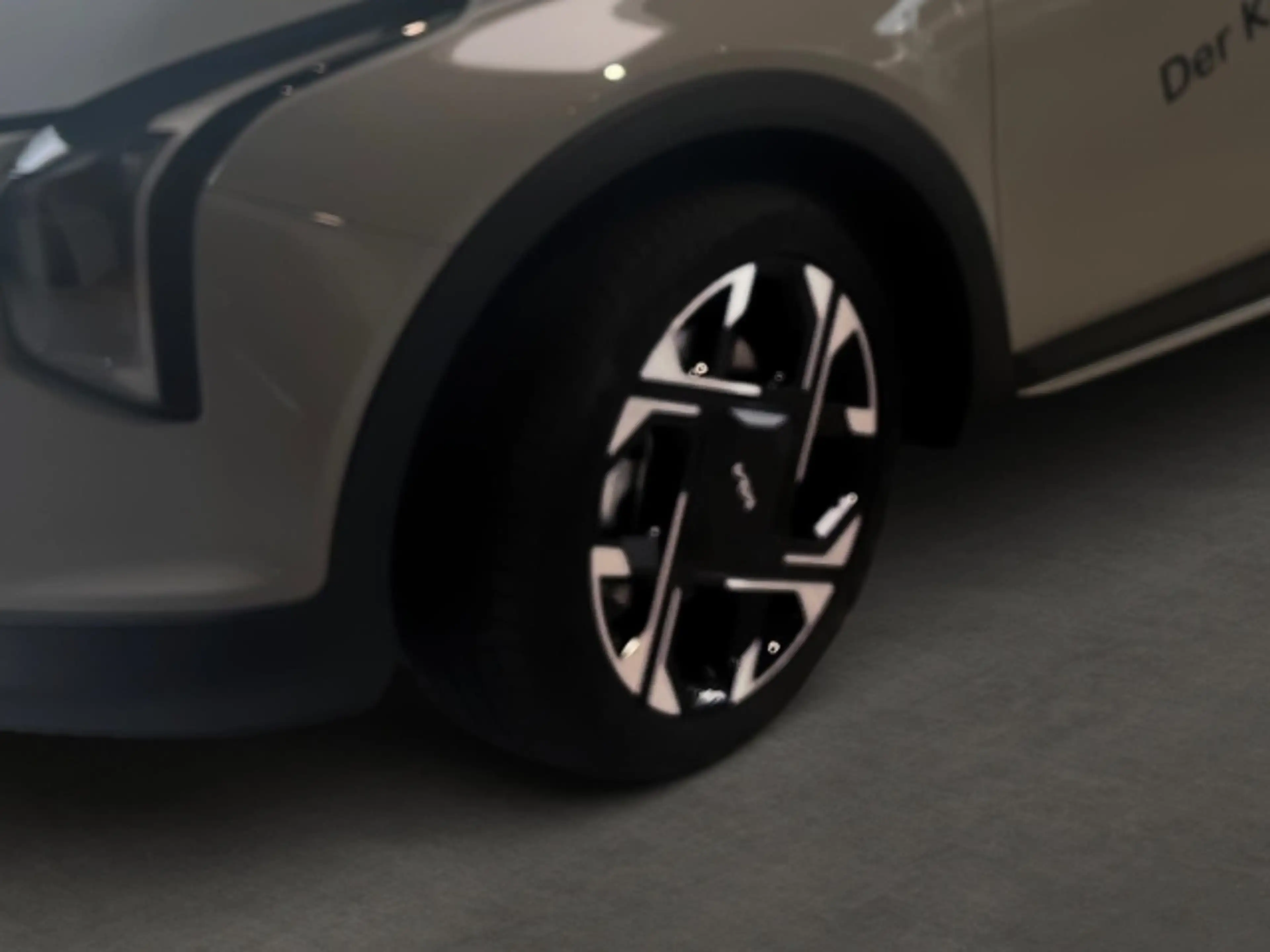 Kia XCeed Spirit 1.6T Navi,Klima,Kamera,DAB,Carplay,Tempomat — photo 6