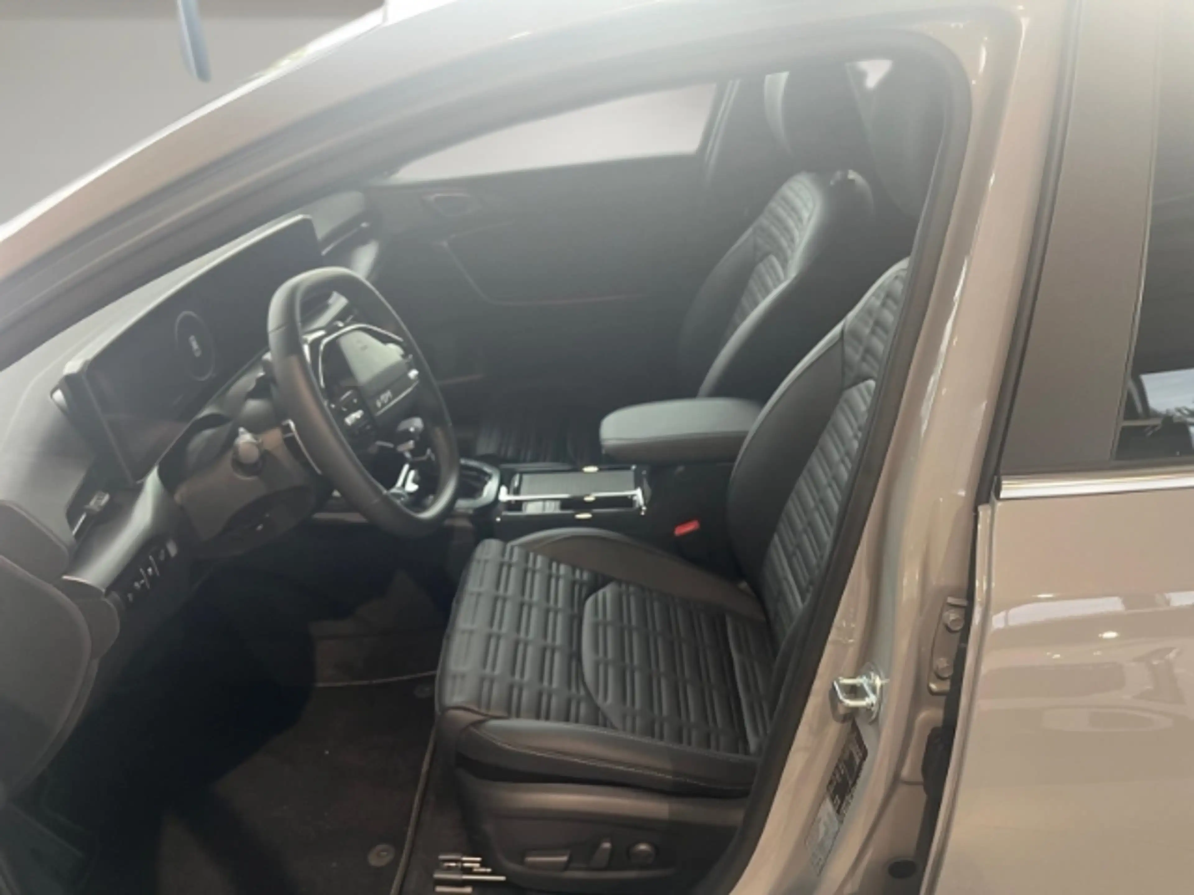 Kia XCeed Spirit 1.6T Navi,Klima,Kamera,DAB,Carplay,Tempomat — photo 7