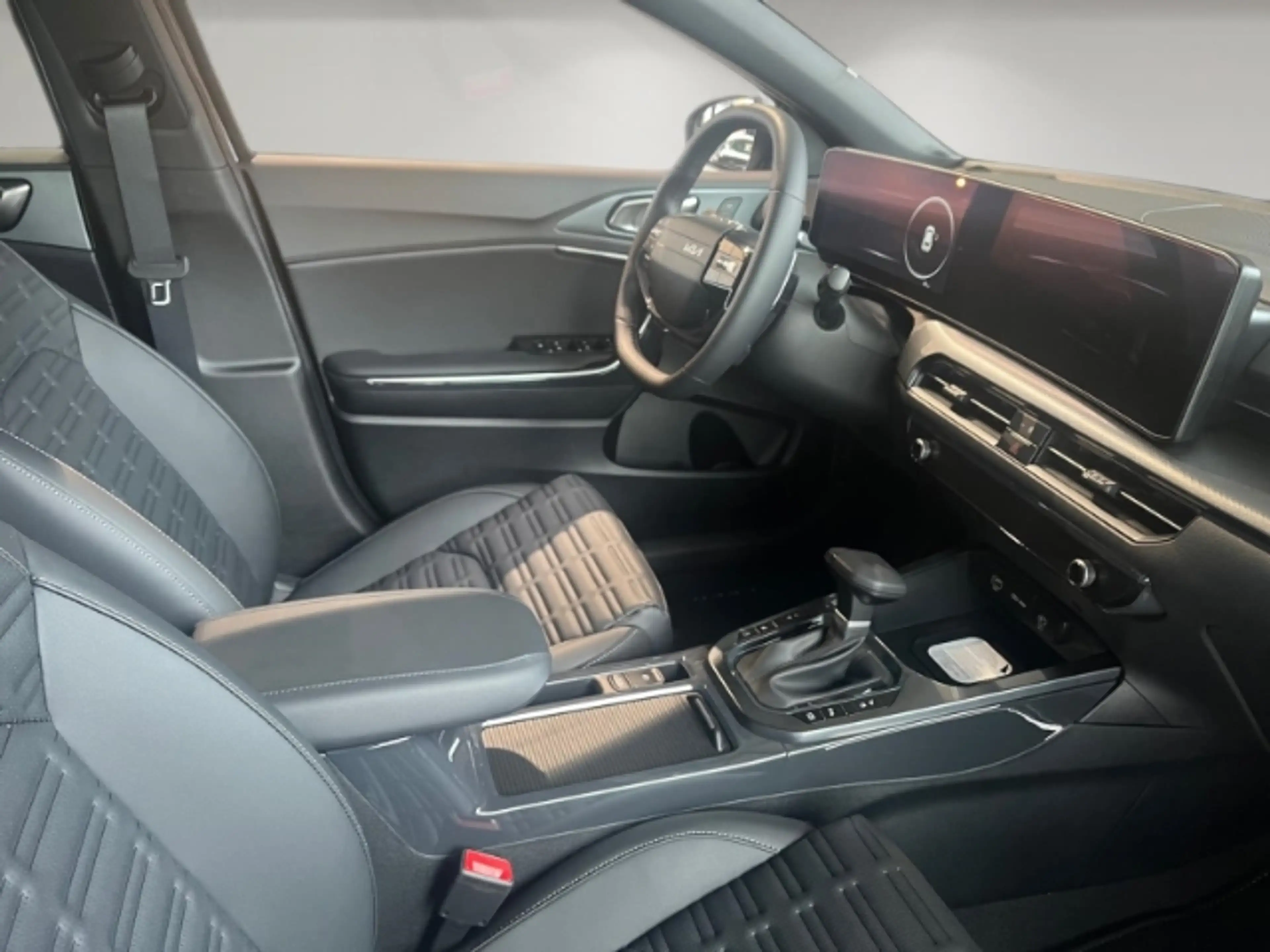 Kia XCeed Spirit 1.6T Navi,Klima,Kamera,DAB,Carplay,Tempomat — photo 14