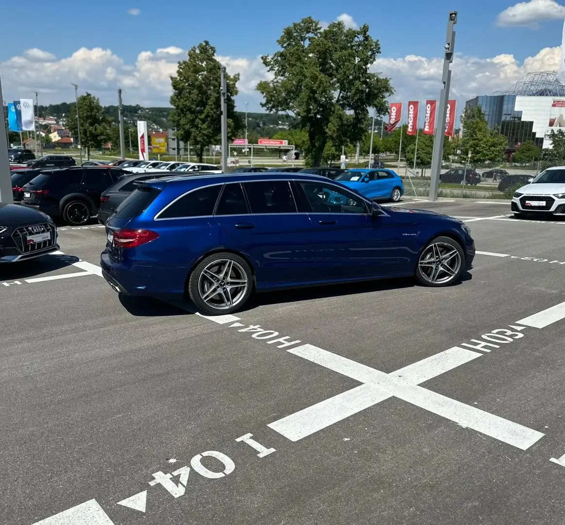 Mercedes-Benz C 63 AMG Mercedes C63 *AMG* S205  4.0T V8 *no OPF* Blau - 2