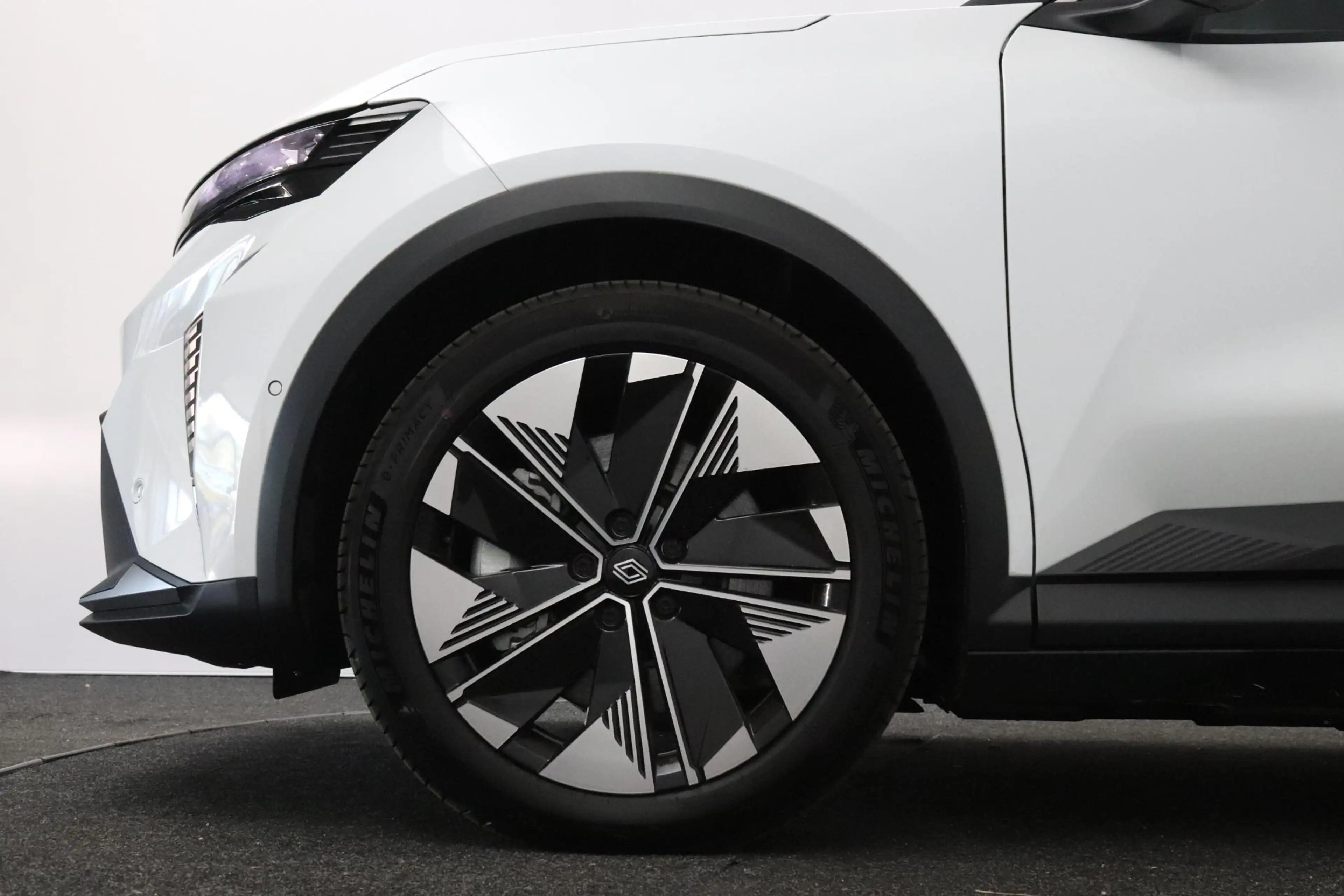 Renault Scenic E-Tech EV87 long range techno Pack Light & Sound | — photo 14
