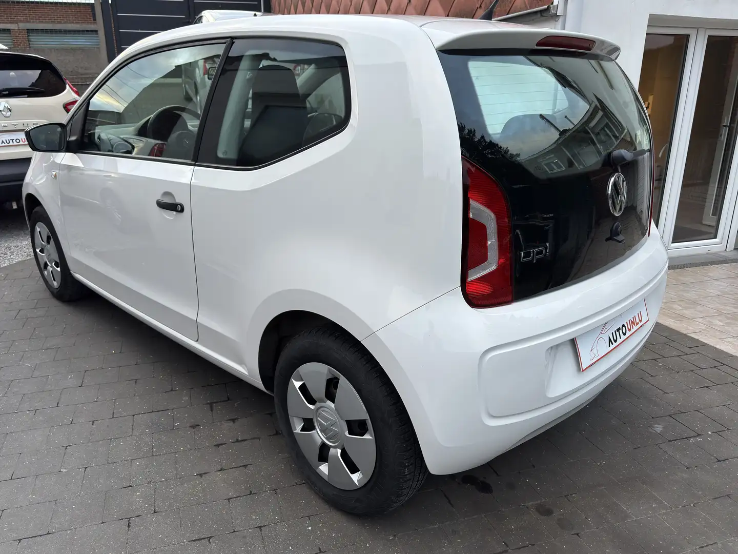 Volkswagen up! 1.0i  // Fiable & économique// Blanc - 2