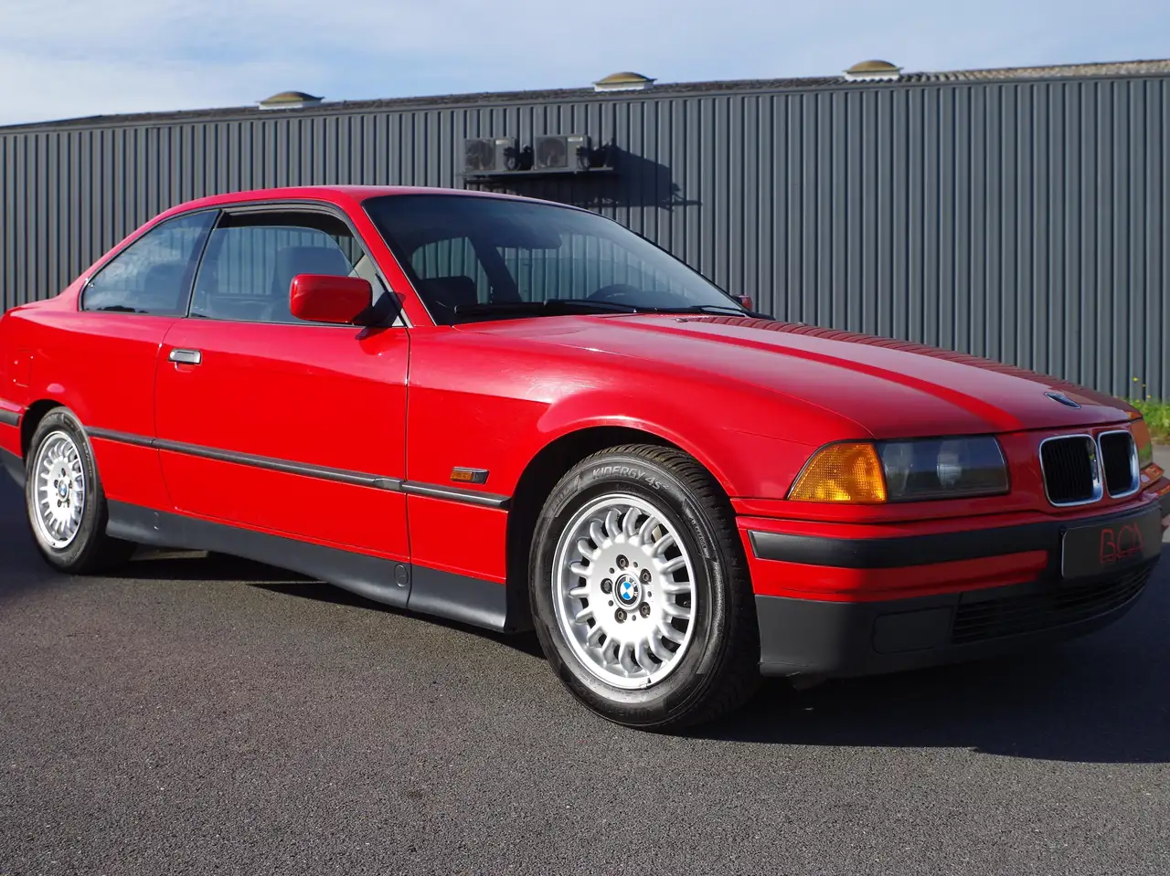 BMW 318 iS, foto 5