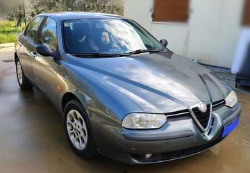 2.4 jtd Distinctive