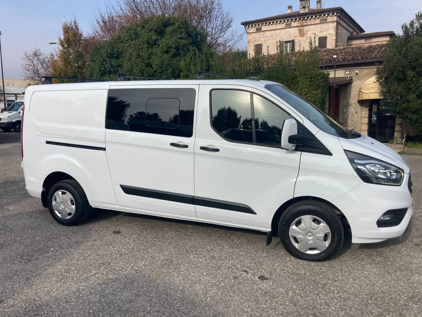 Ford Transit Custom 30 T 130 - 6 POSTI - PASSO LUNGO Weiß - 1