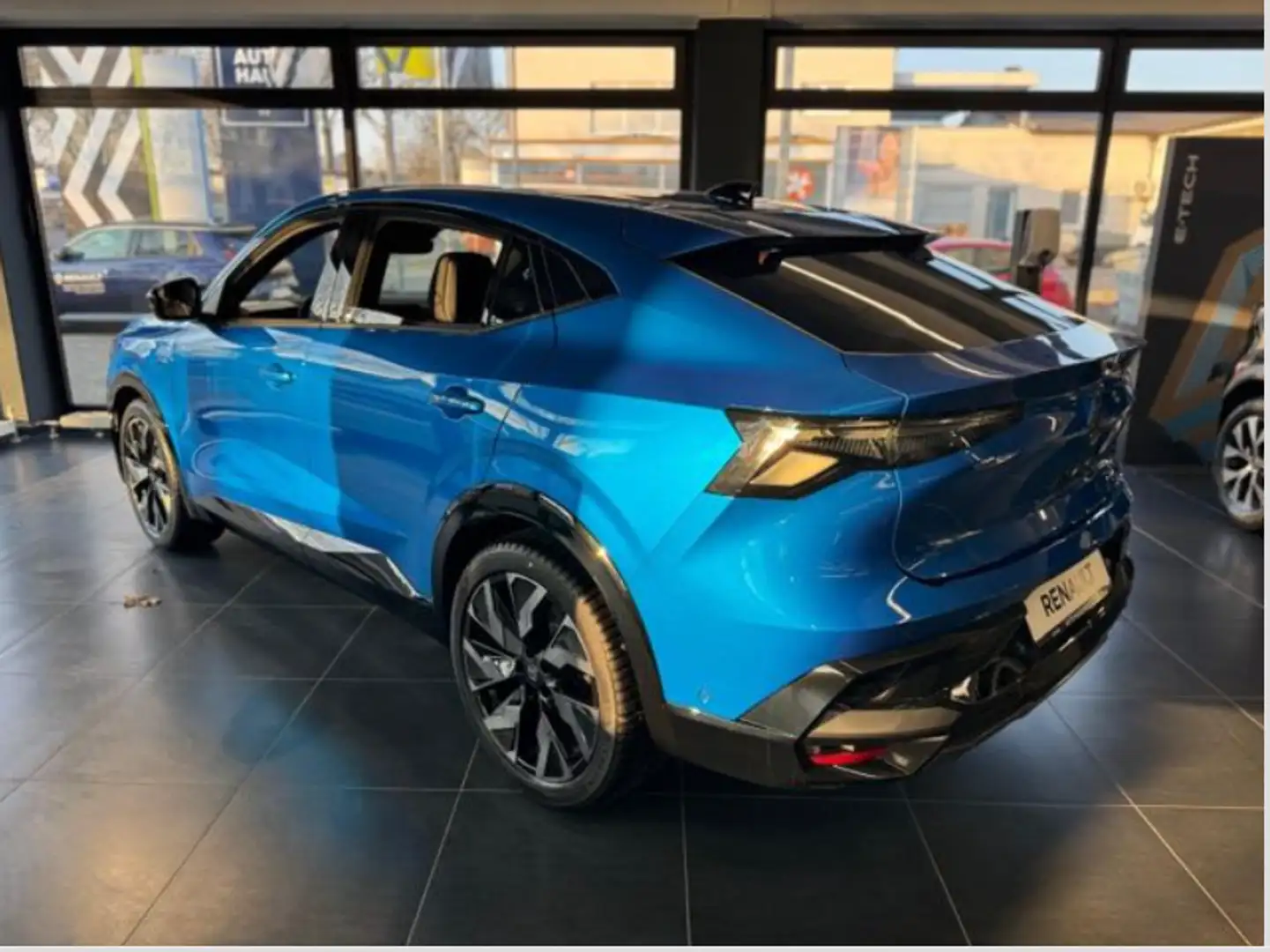Renault Rafale ESPRIT ALPINE E-TECH Full Hybrid 200 Blau - 2