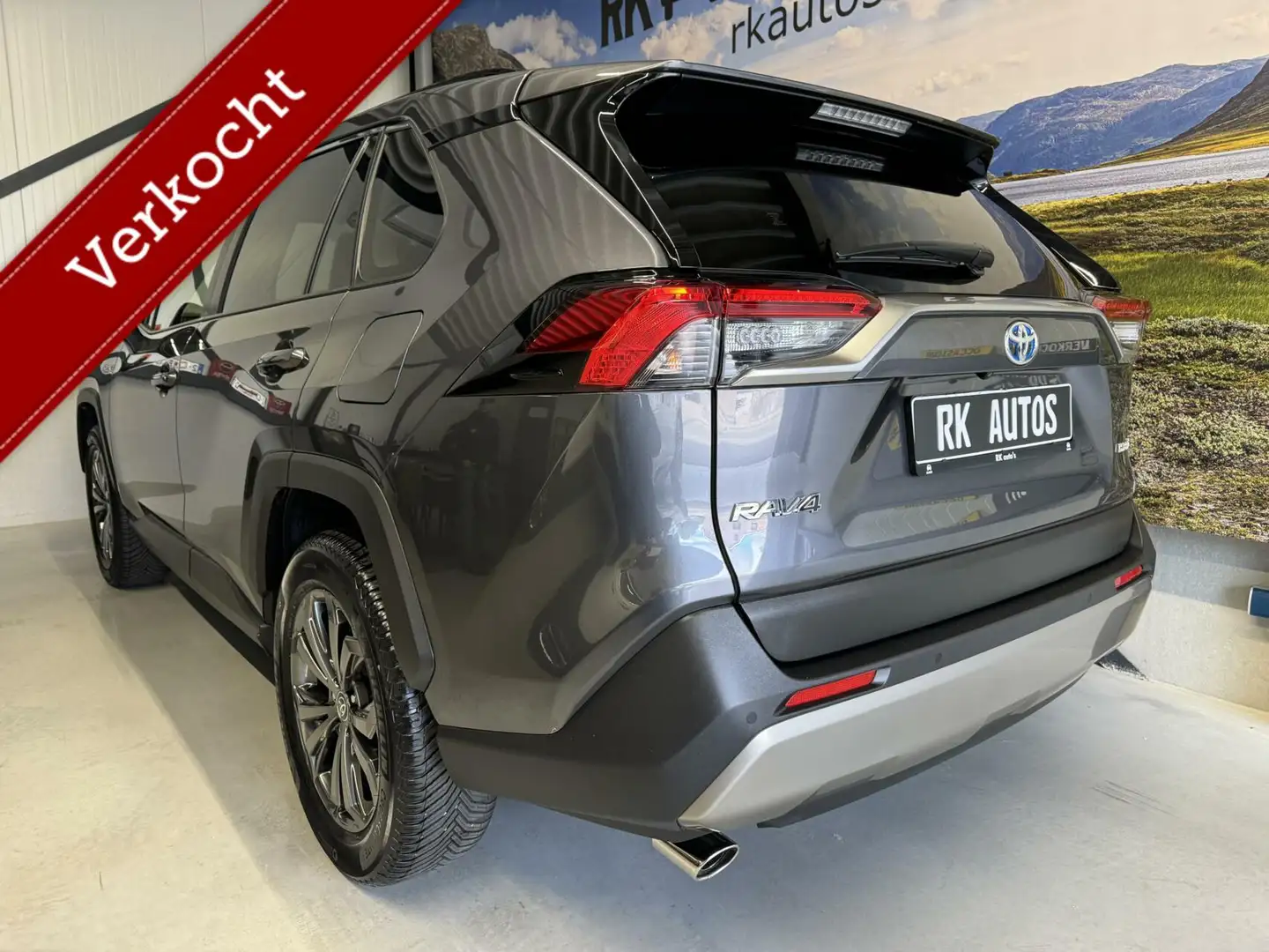 Toyota RAV 4 2.5 Hybrid Business / Facelift / 70dkm / Leder Grijs - 2
