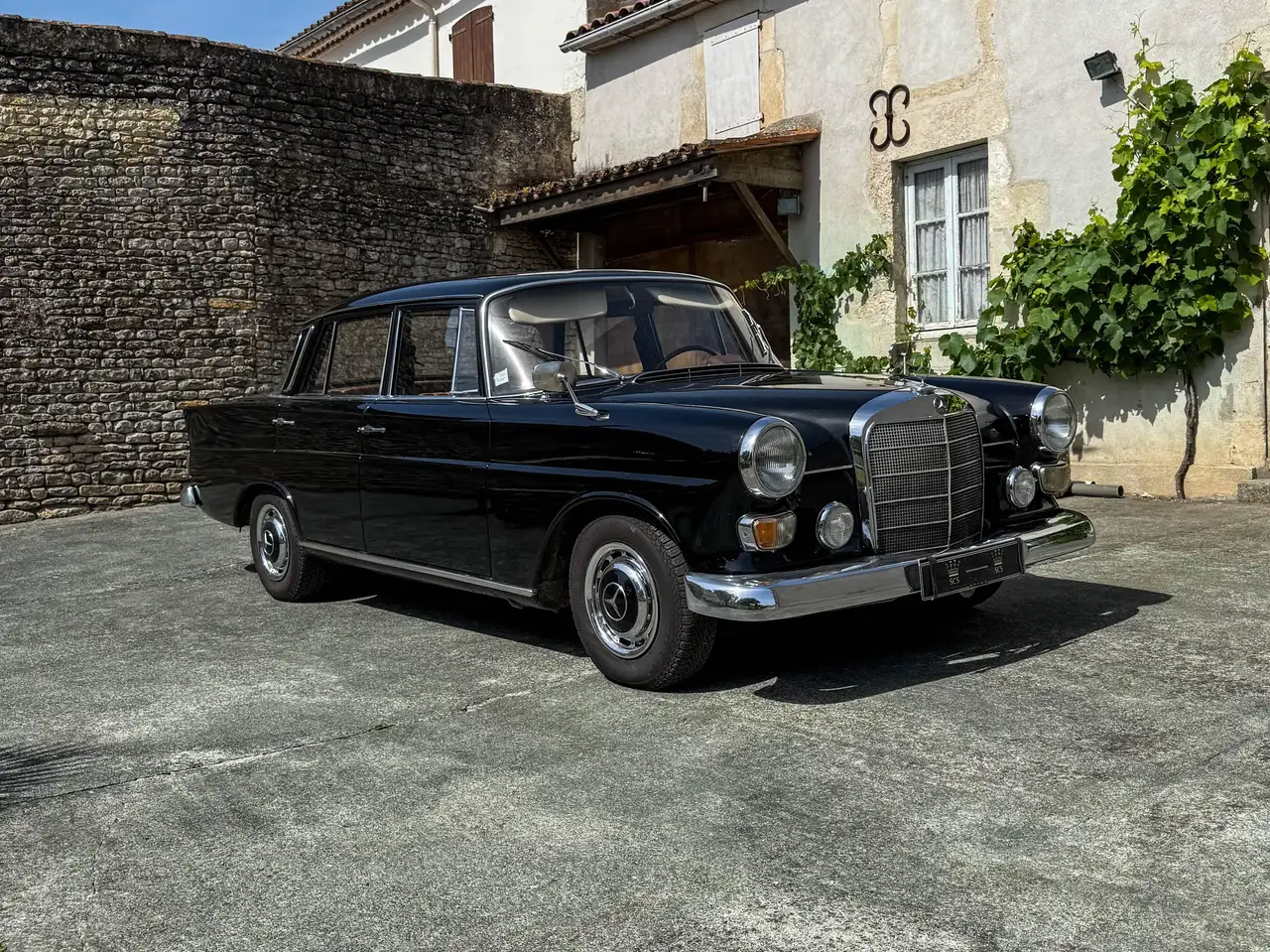 Mercedes-Benz 230 Mercedes 230 Heckflosse 1967, foto 7